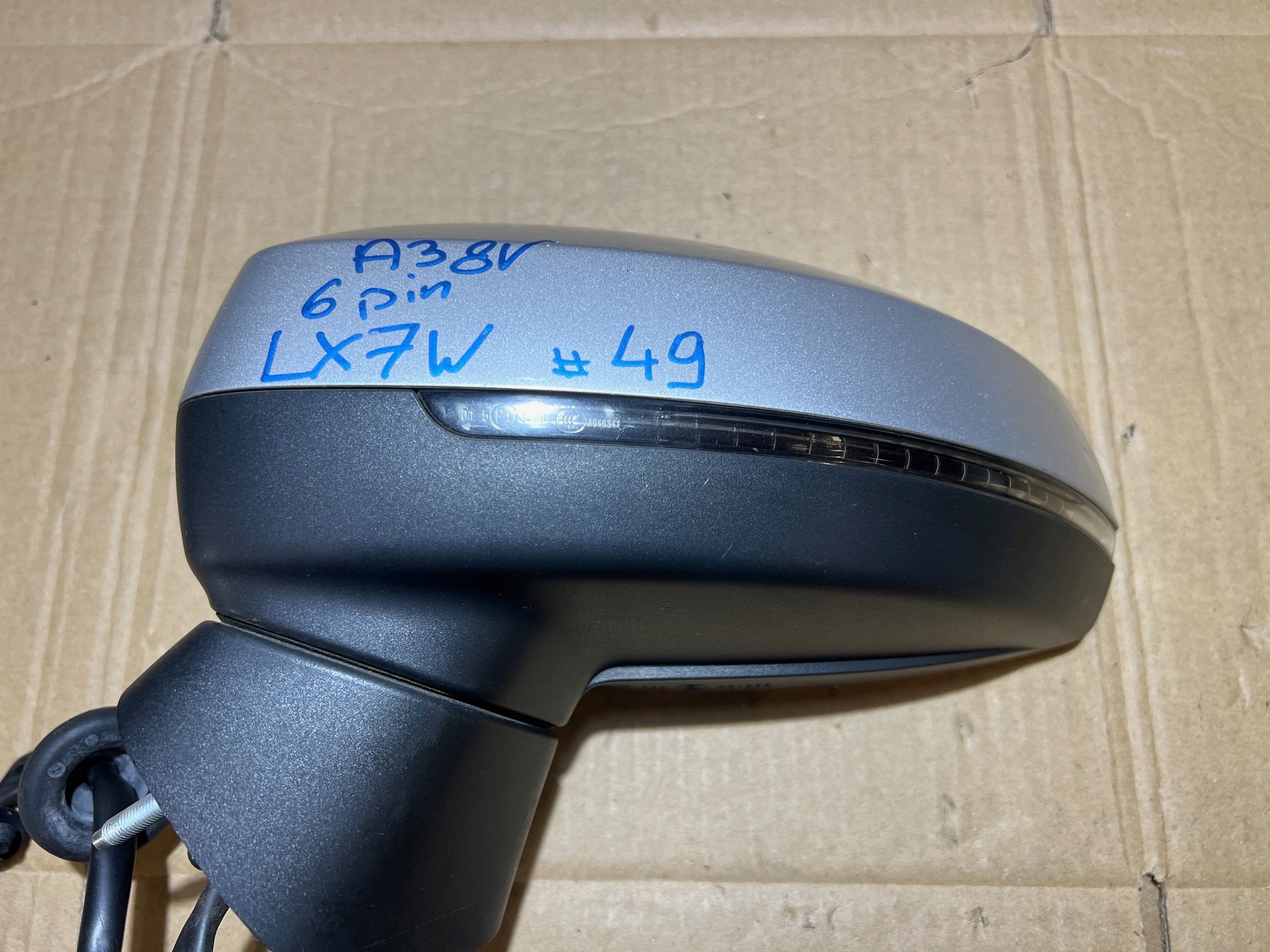AUDI A3 8V 3D LX7W mirror left 6 PIN