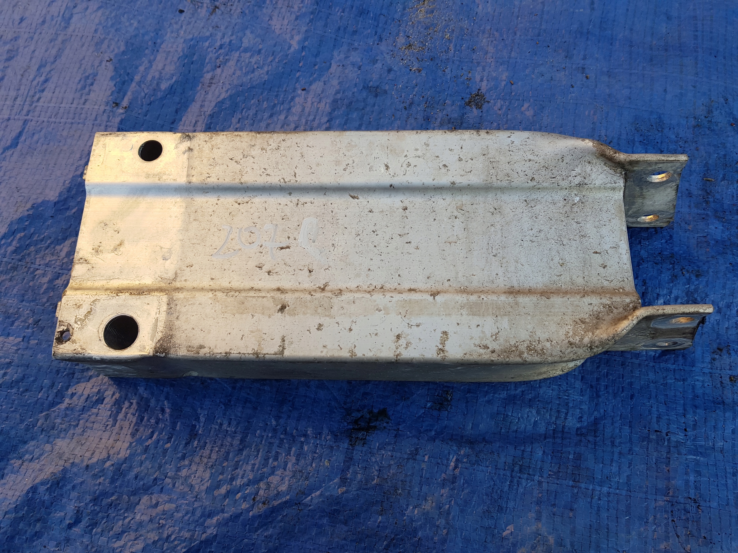 MERCEDES E KLASA W207 beam tips right