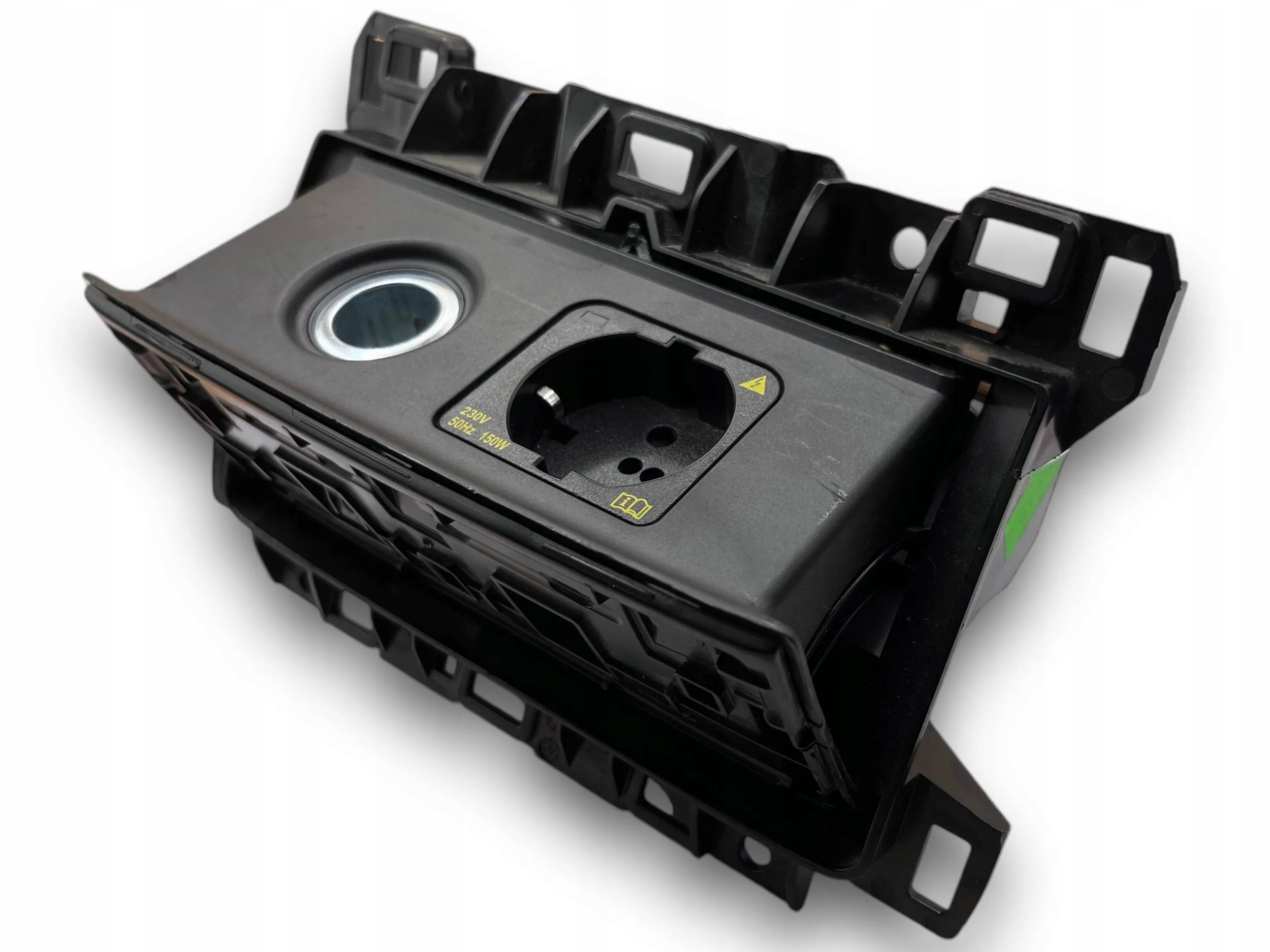 adapter zapalniczka Audi 4N0864051C $J