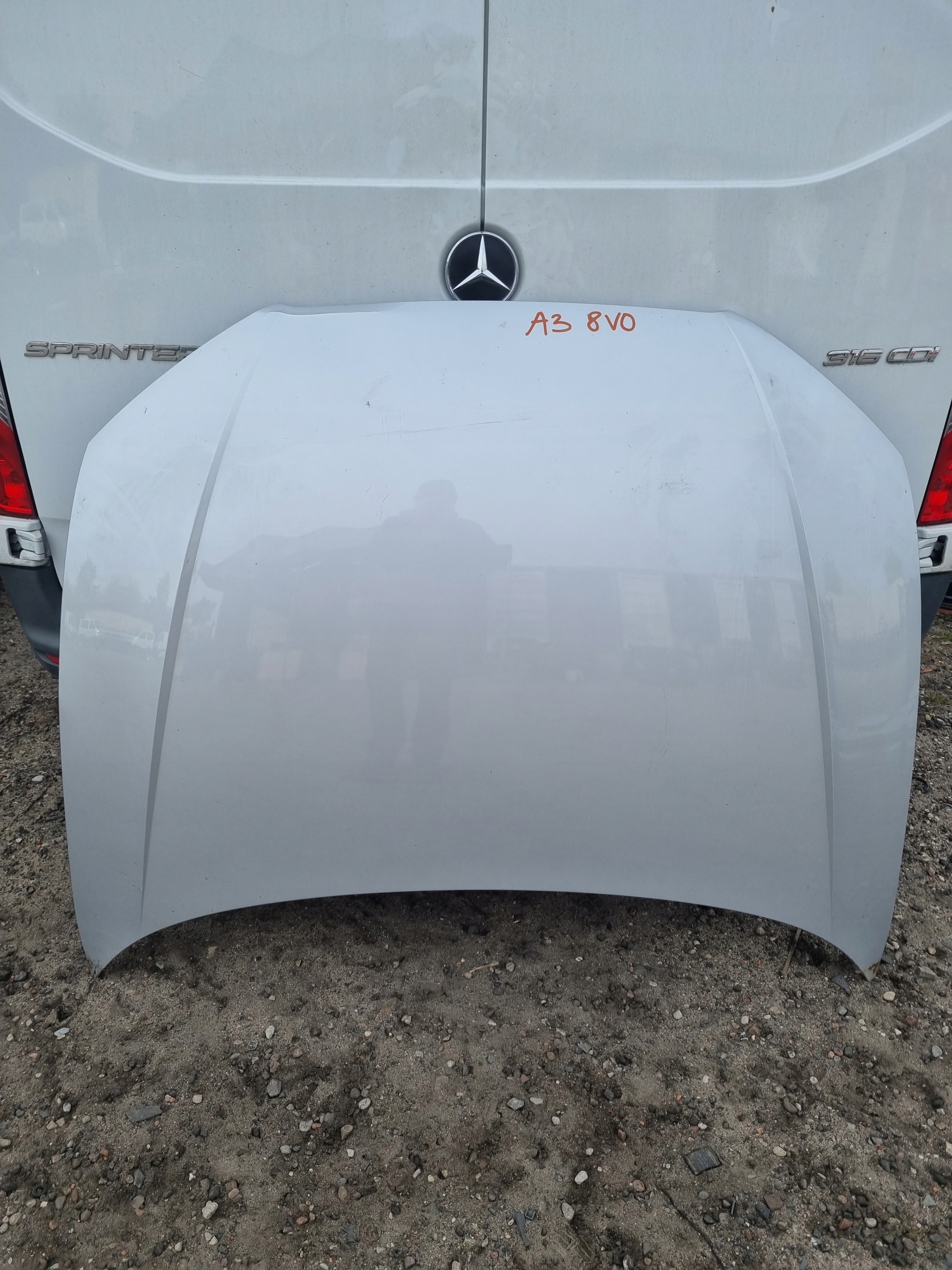 КАПОТ КРИШКА ДВИГУНА AUDI A3v0