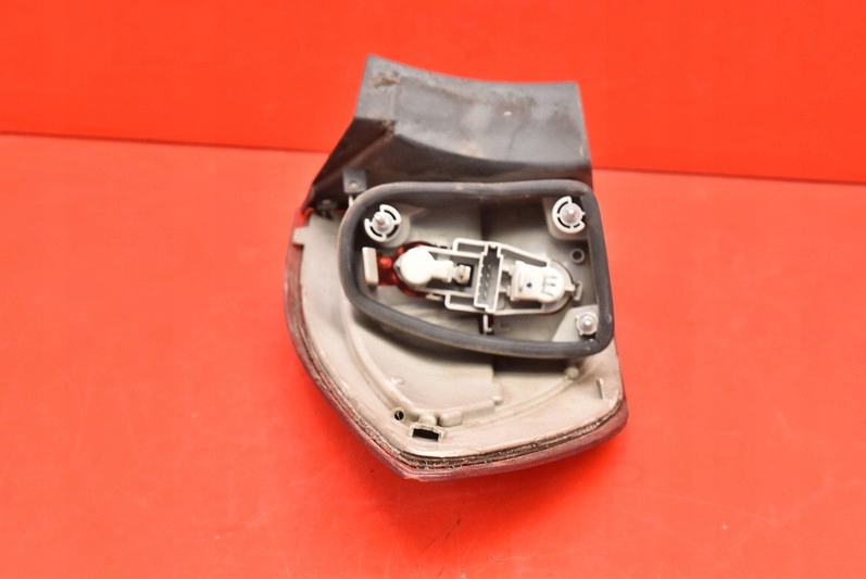 light right rear part rear FORD MONDEO MK4 KOMBI 07-10