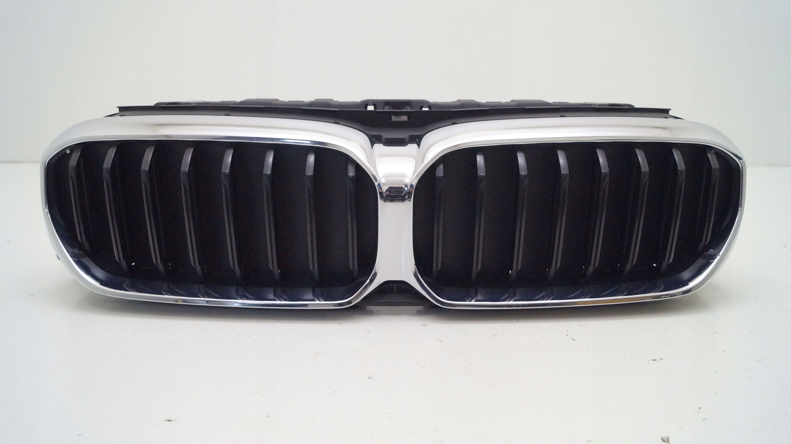 BMW 5 G31 Kühlergrill FRONTGRILL Kühlergitter 5A218F3 - Thumbnail 1