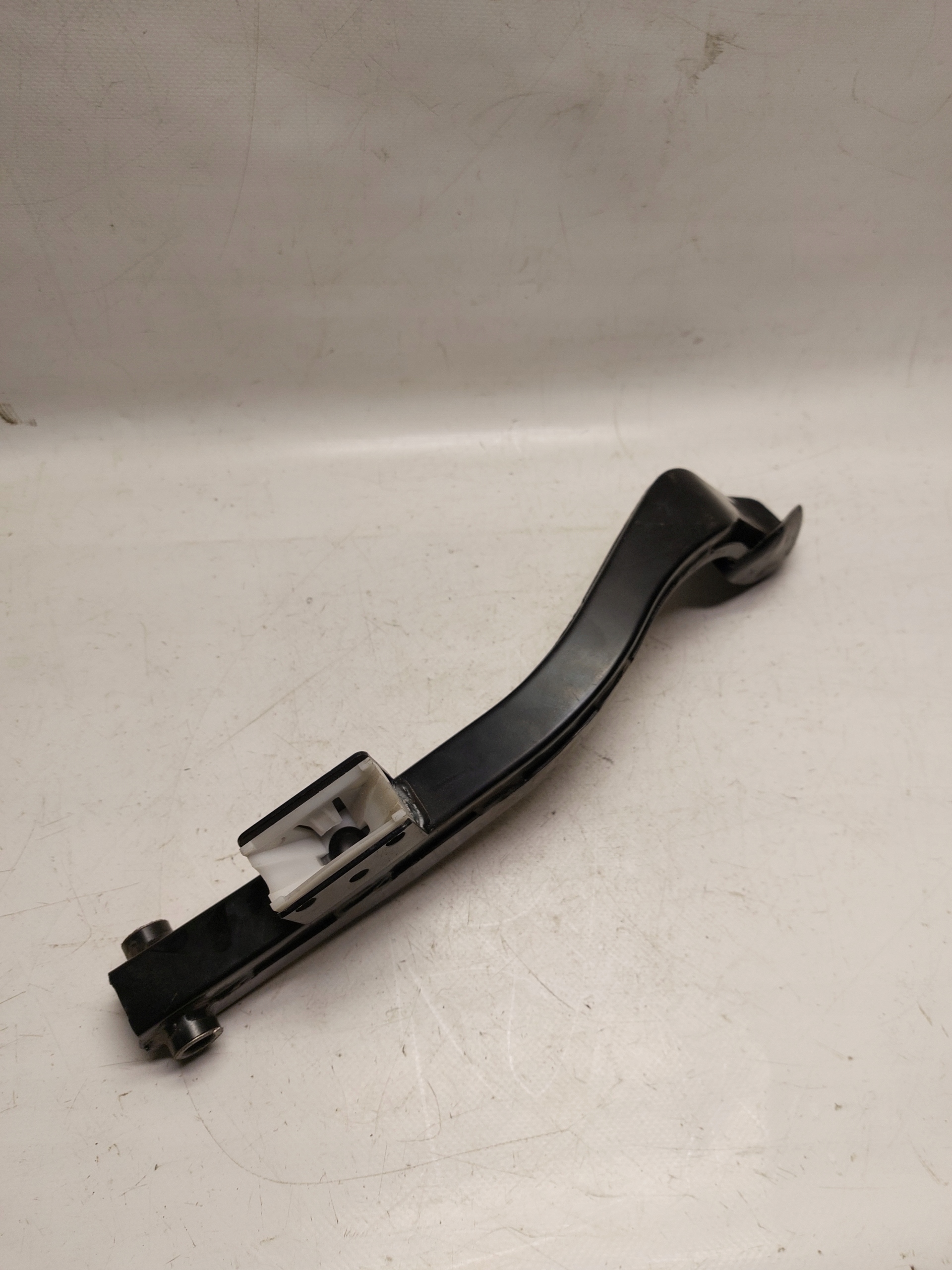 педаль тормоза Audi OE 8K1721140C