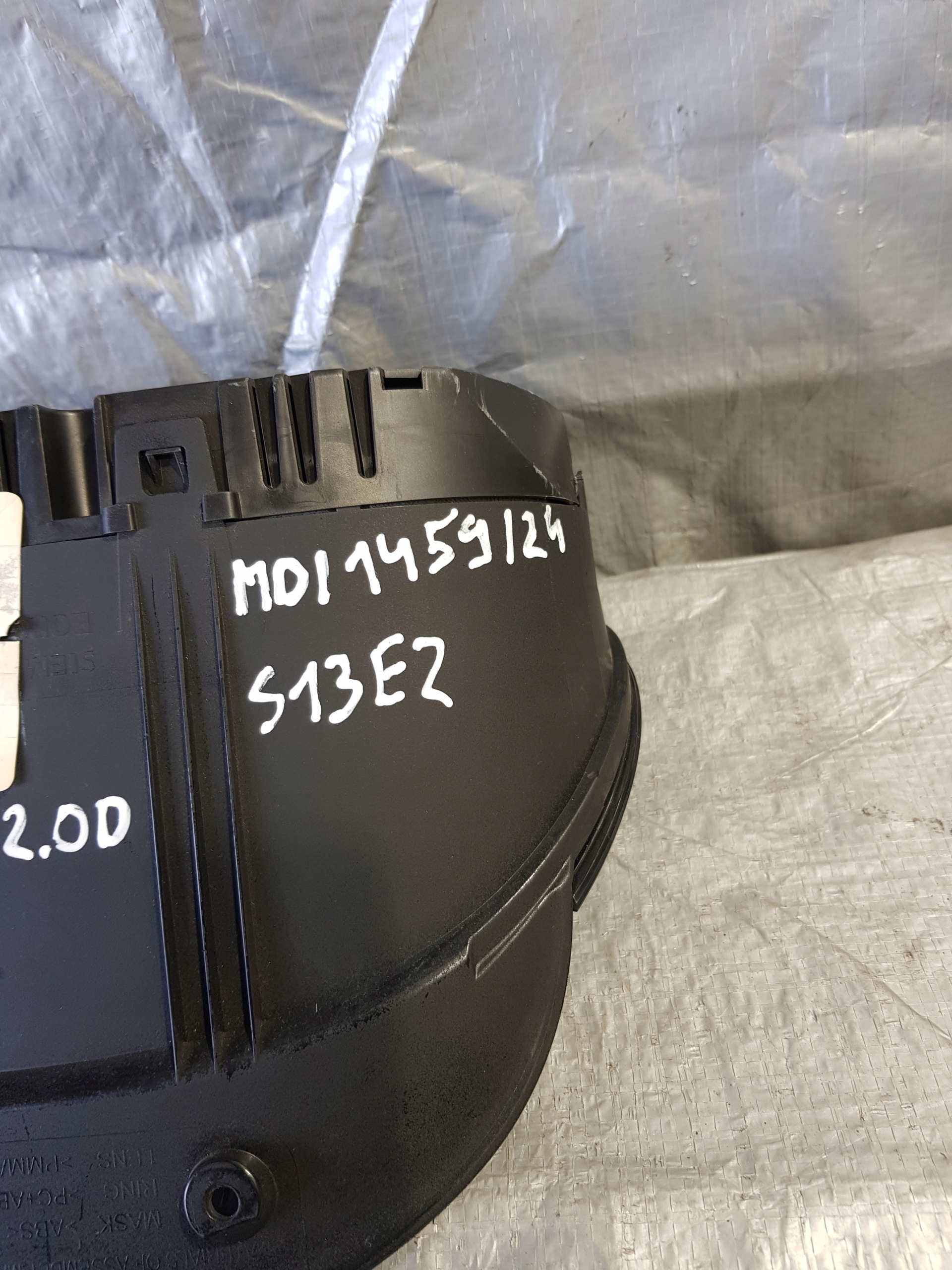 Instruments tachymètre compte tours BMW E91 2.0D 102535045