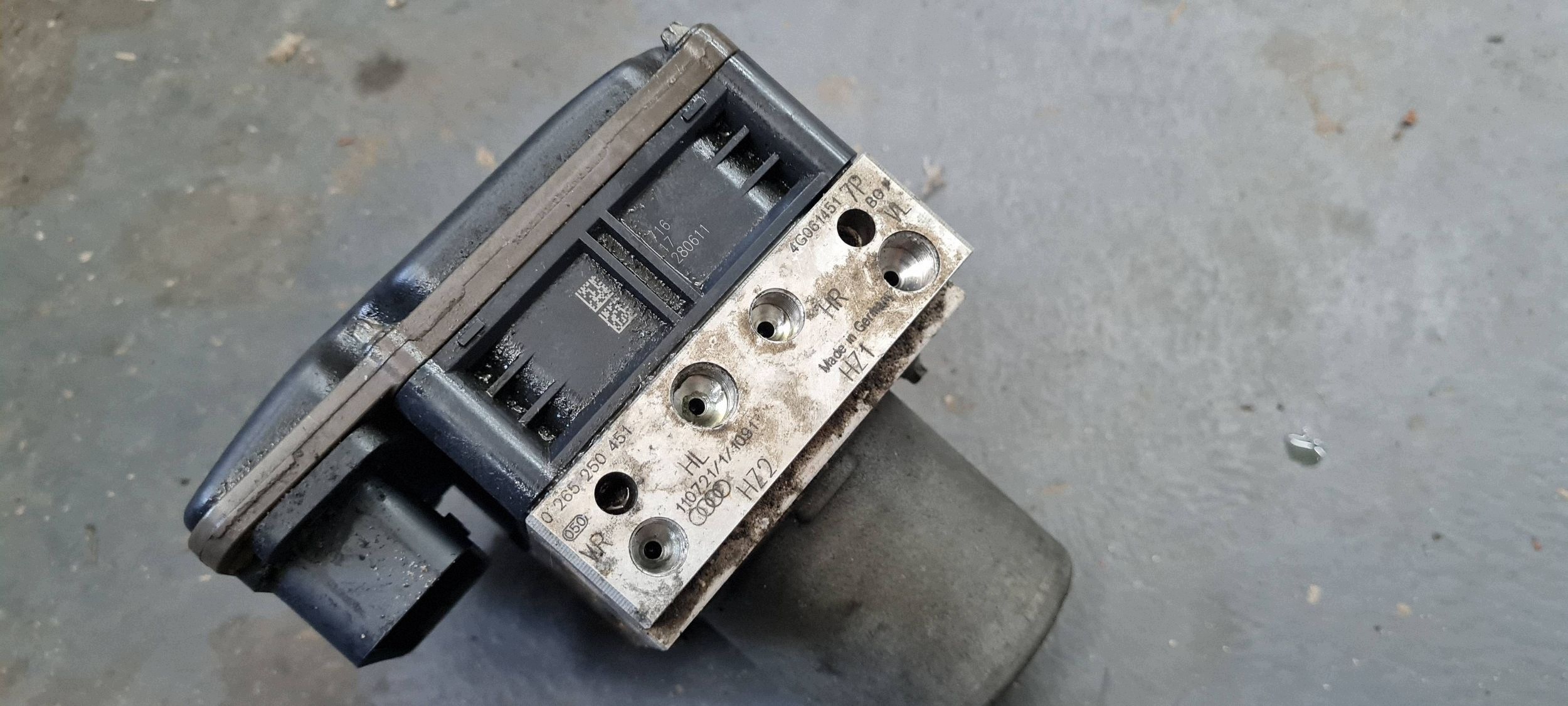 A6 C7 4G Servo frein Module ABS 4G0907379F 4G0614517P A7 4G