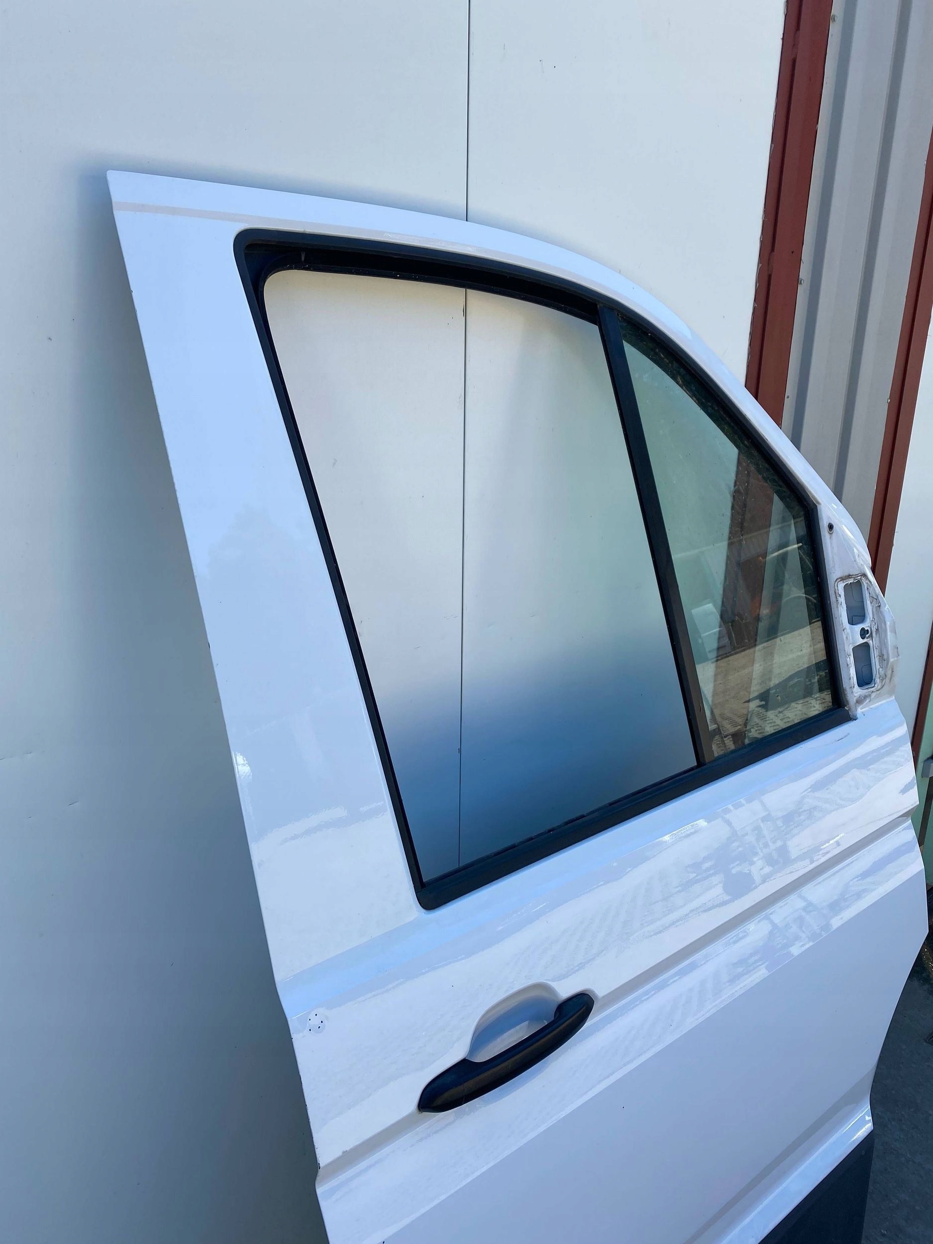 VW CRAFTER II MAN TGE 7C complete door right front front LB9A white