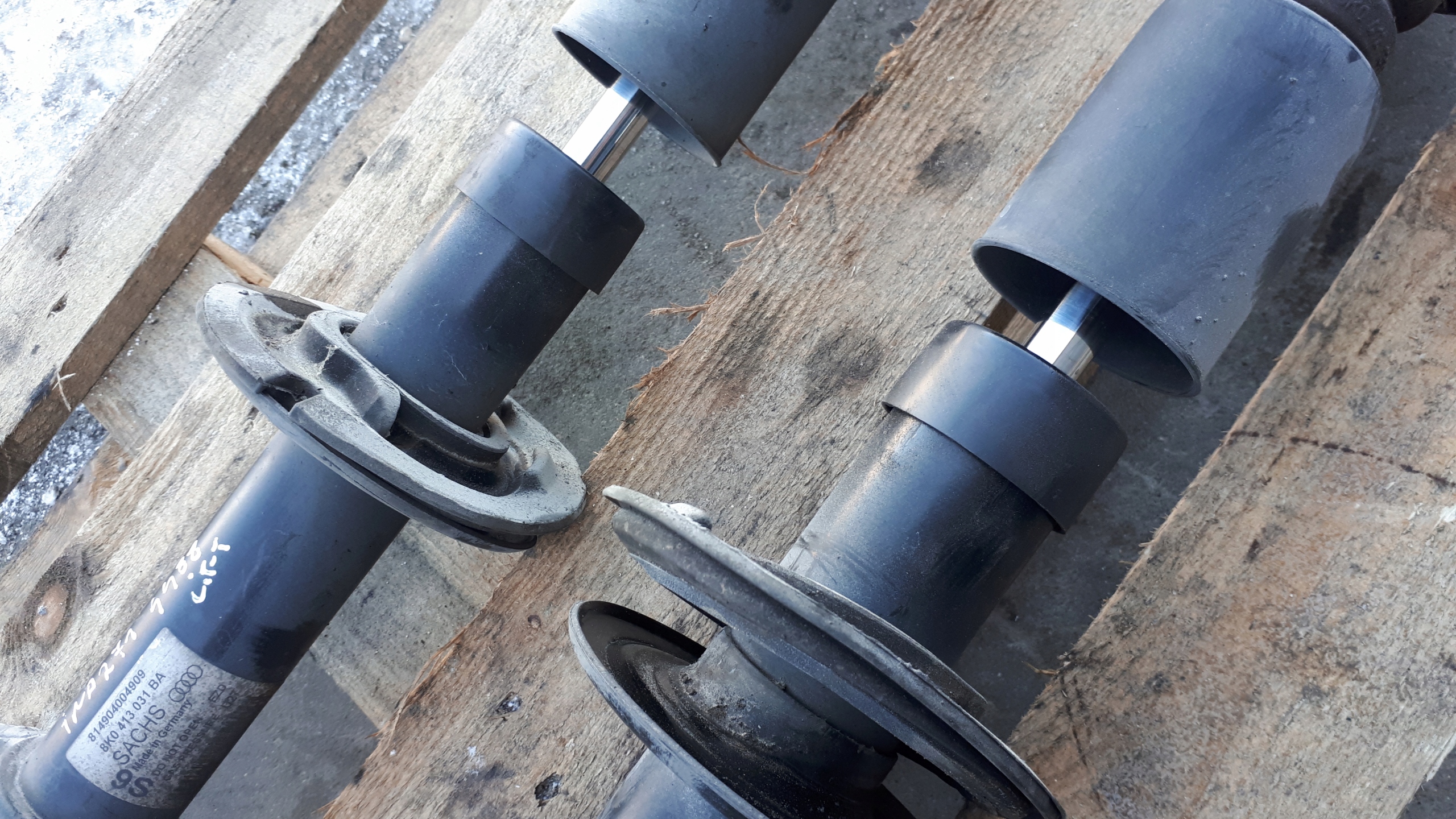 S4 B8 LIFT A4 shock absorber front left right 2X A5 S5 8T KOMPLET