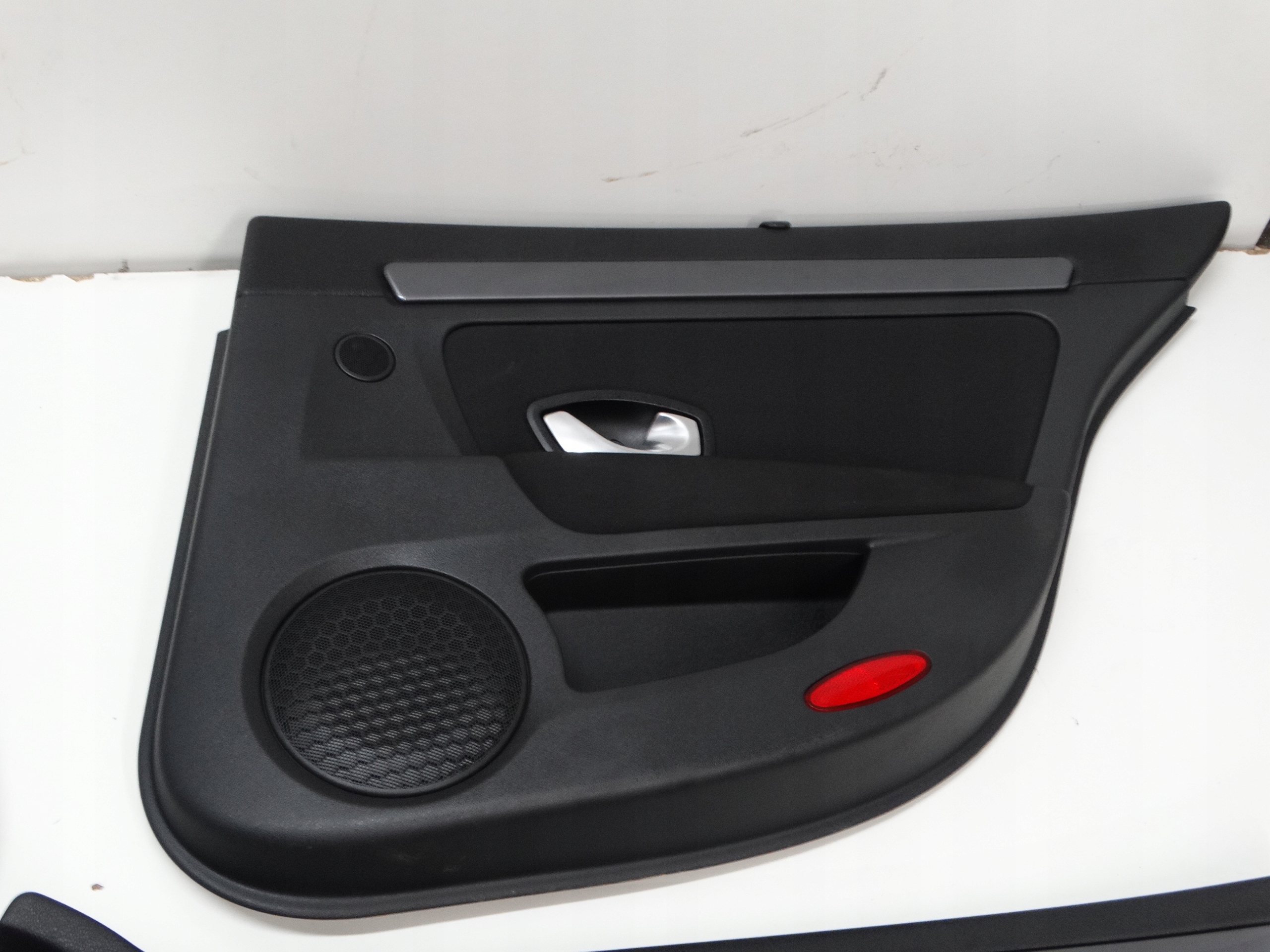 KOMPLET TAPICEREK Tür RENAULT LAGUNA III HB