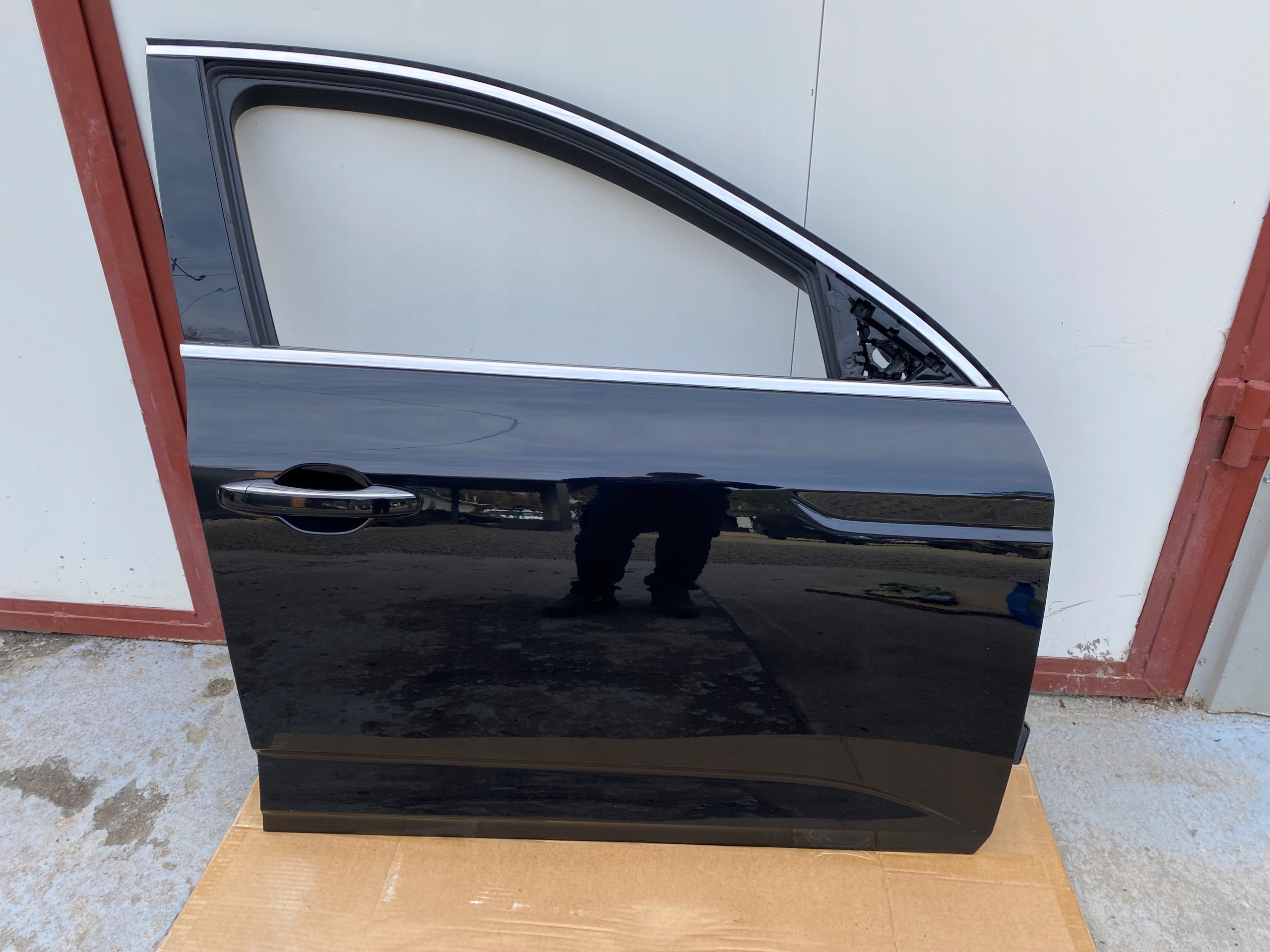 RENAULT TALISMAN complete door right front black,