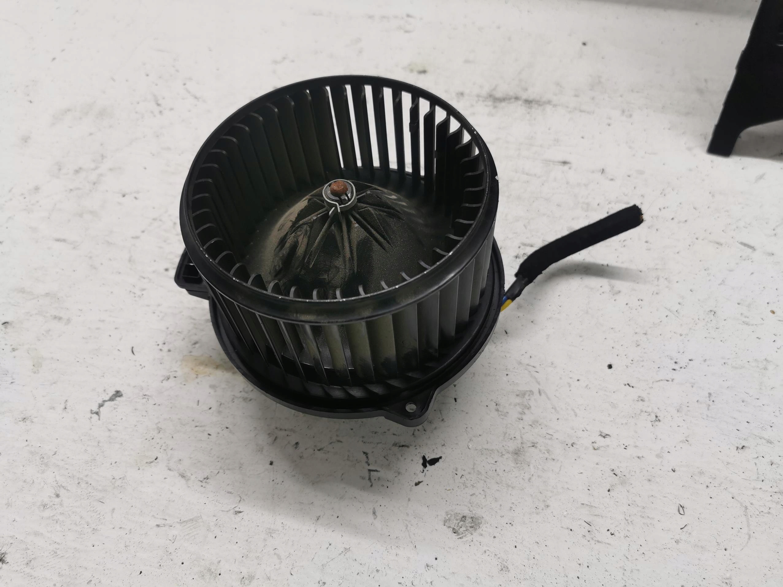 ventilator grijanja KIA SORENTO II 97113-2PAA0