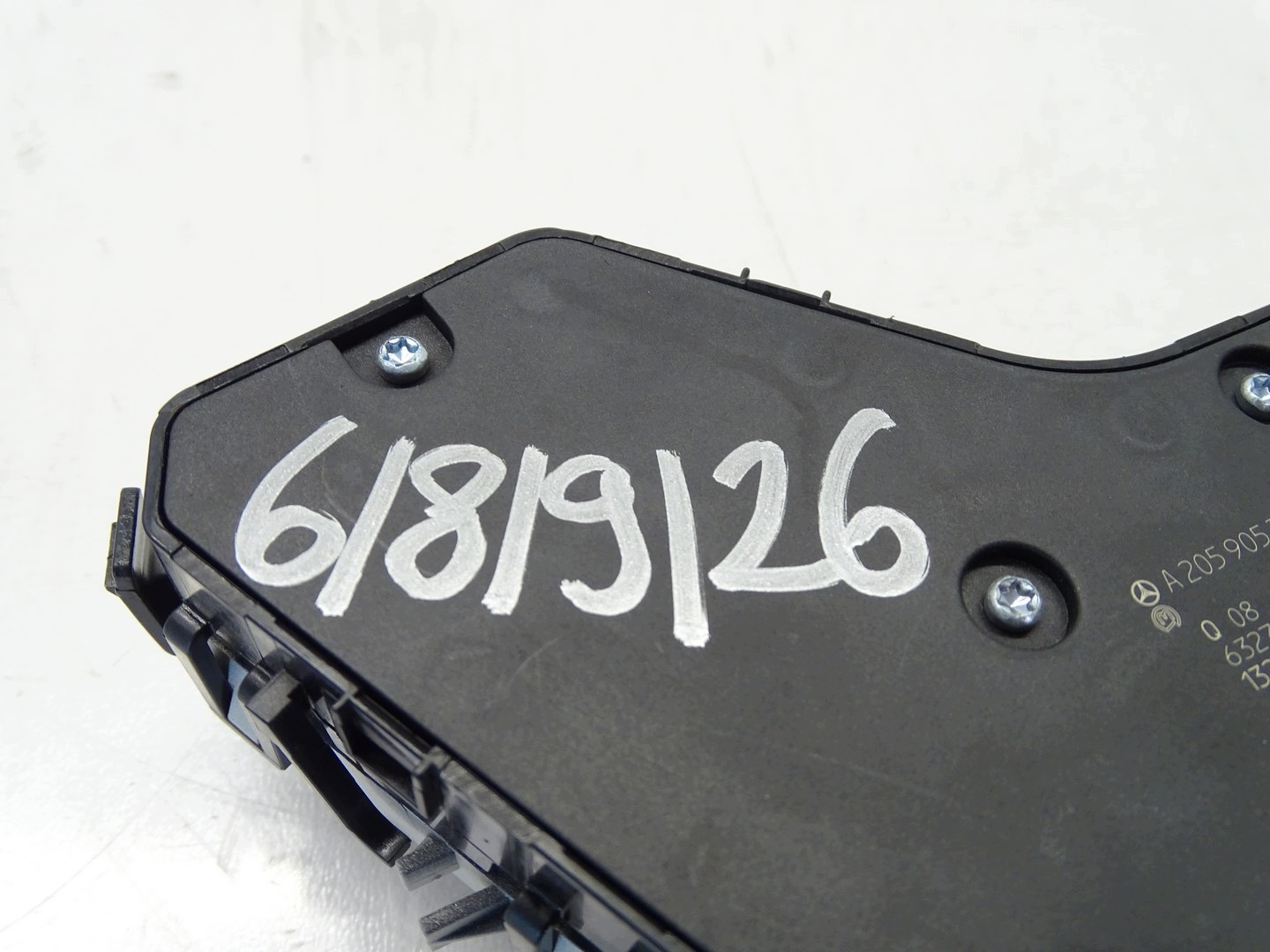 PANEL control seat right front MERCEDES-BENZ W205 A2059057851