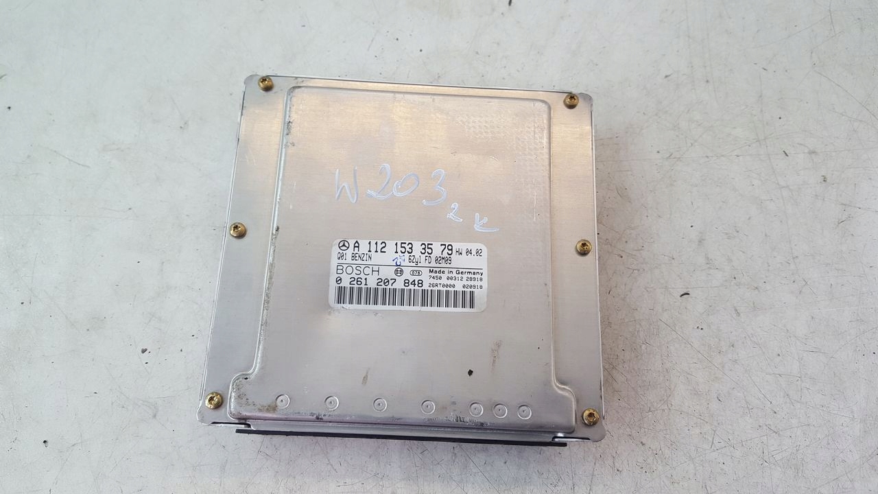 control unit computer of the engine Mercedes W203 2,6