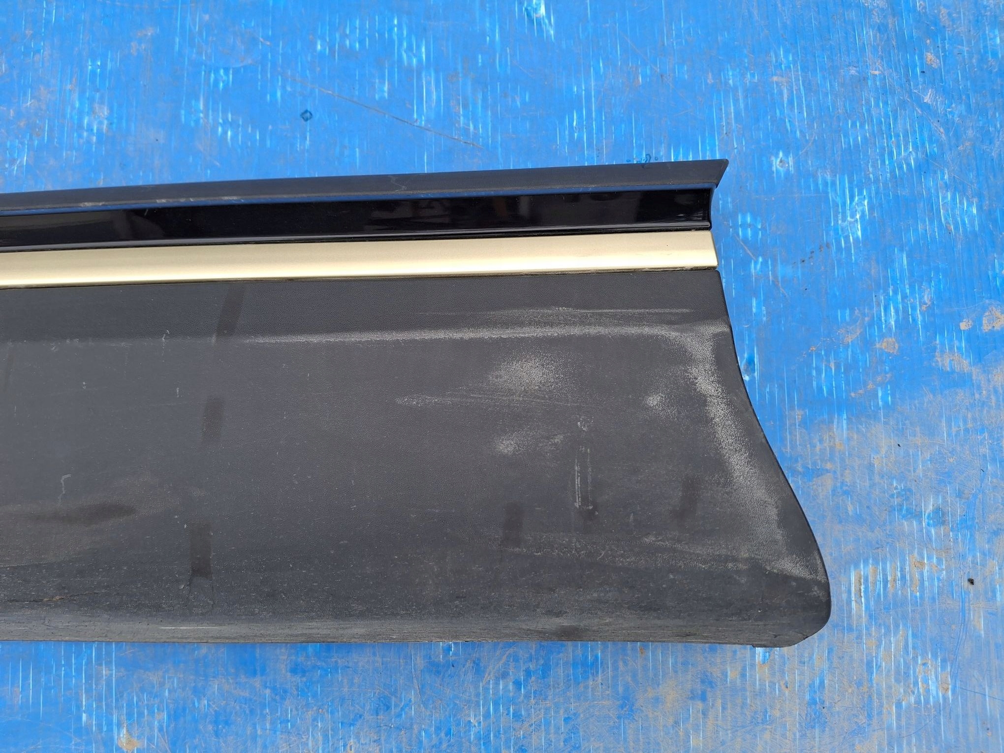 moulding for door left front RENAULT ARKANA 2019R->