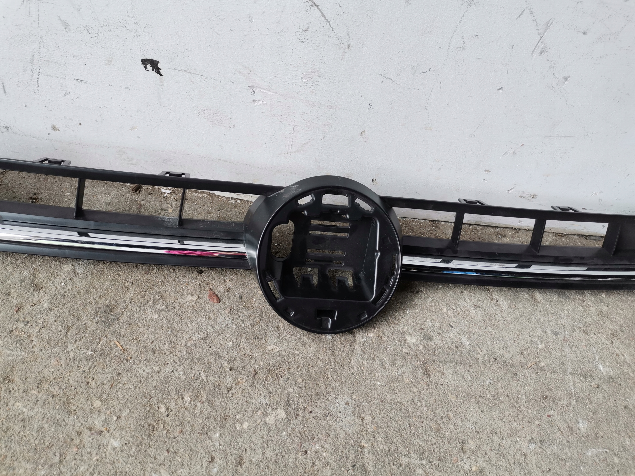 front PREKLADgrill front VW POLO VI grill R-LINE LIFT 21