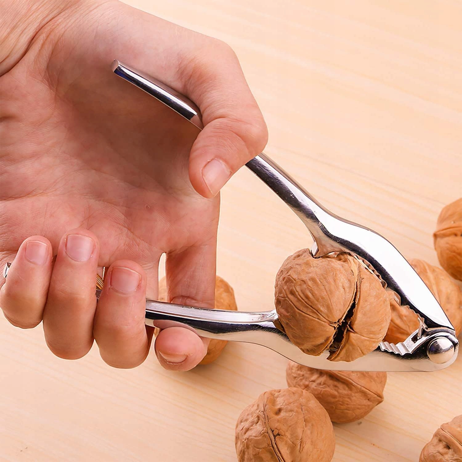 DZIADEK DO ORZECHÓW METALOWY ROZŁUPYWACZ MOCNY SZCZYPCE DO KRABA EAN (GTIN) 5905567724183