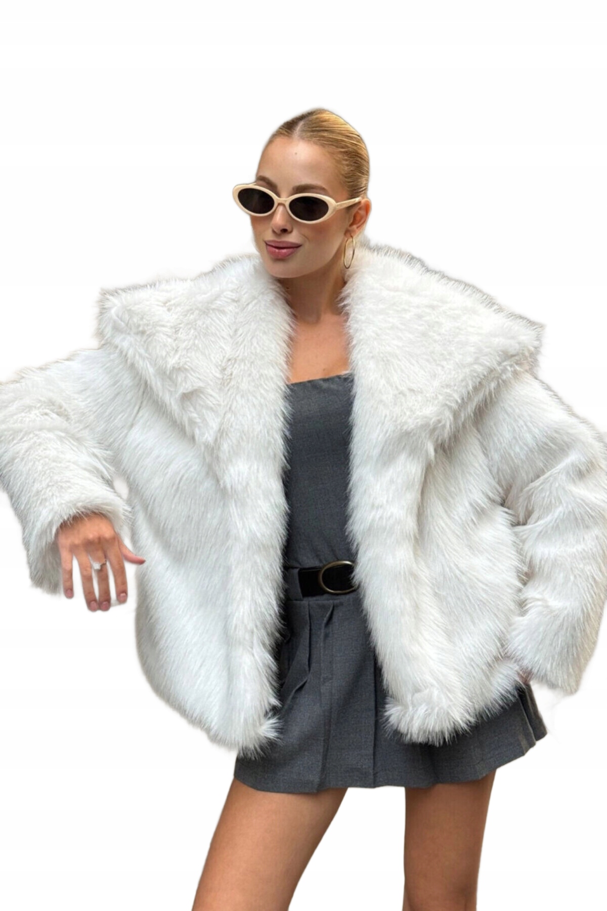 Minnoss Krátký Bílý Kožešinový Kožich S Kolenem L Opa