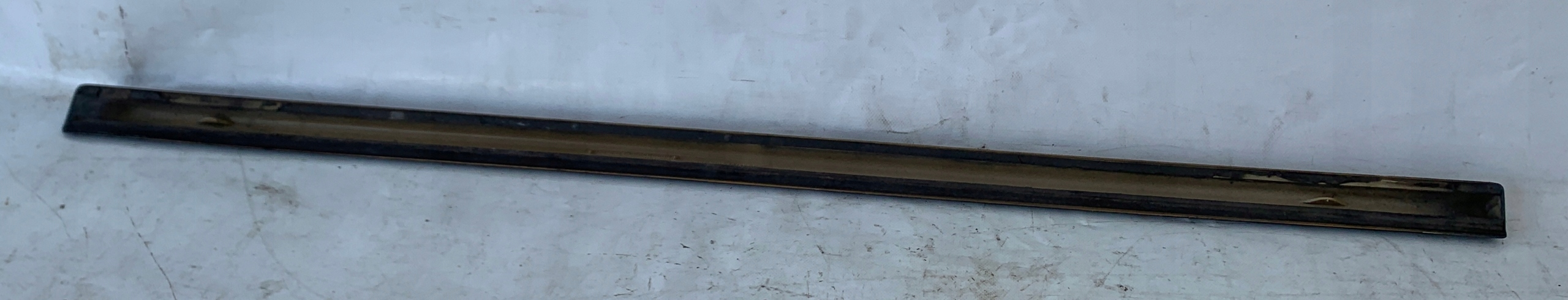 moulding door left front JAGUAR XJ X308