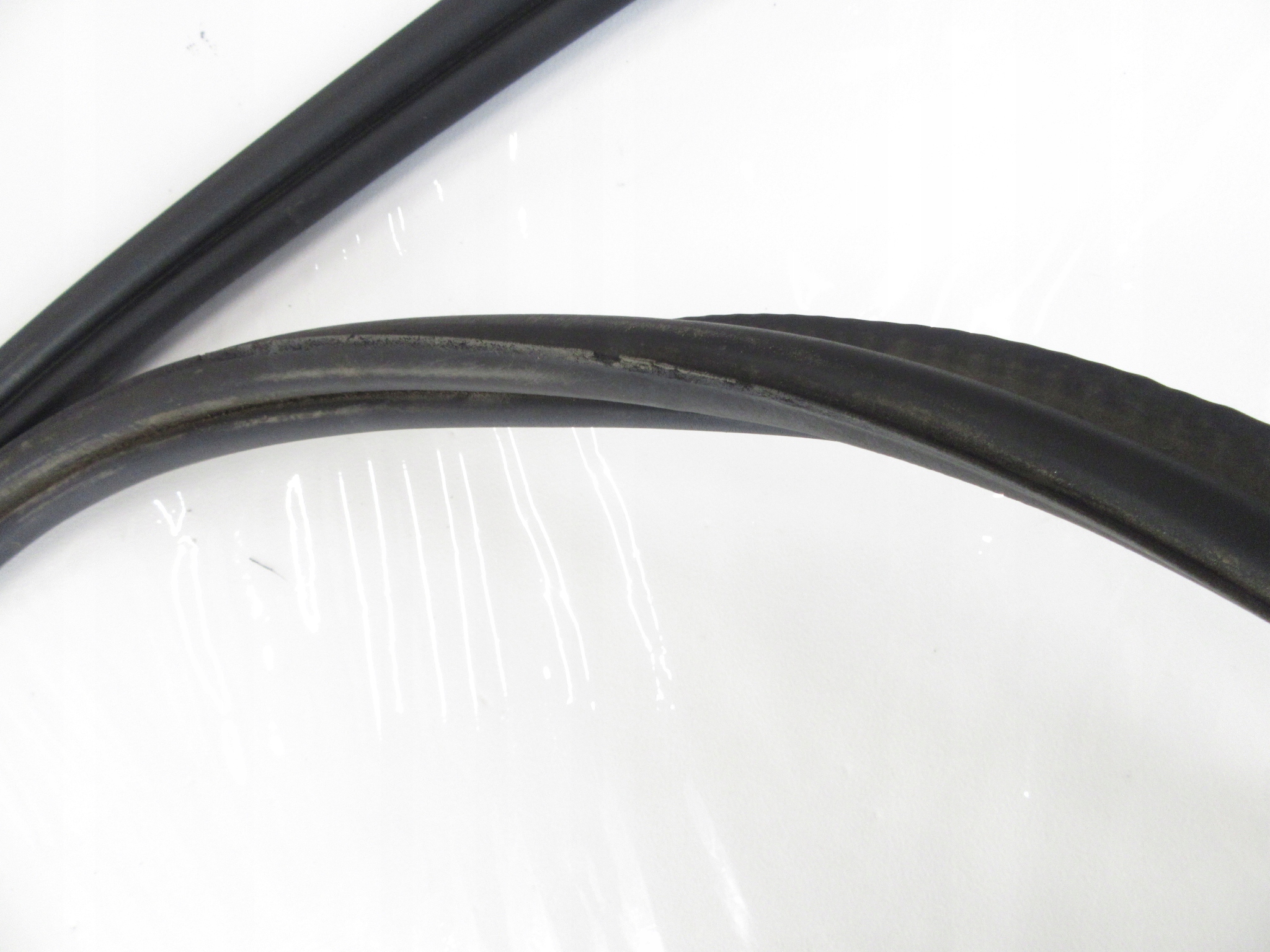 gasket bonnet boot BMW e83 X3