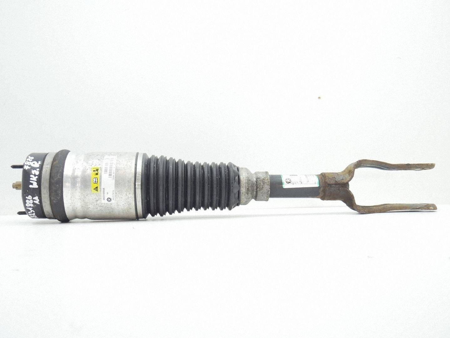 shock absorber right front front JEEP GRAND CHEROKEE WK2 3.0 CRD 68231889AA