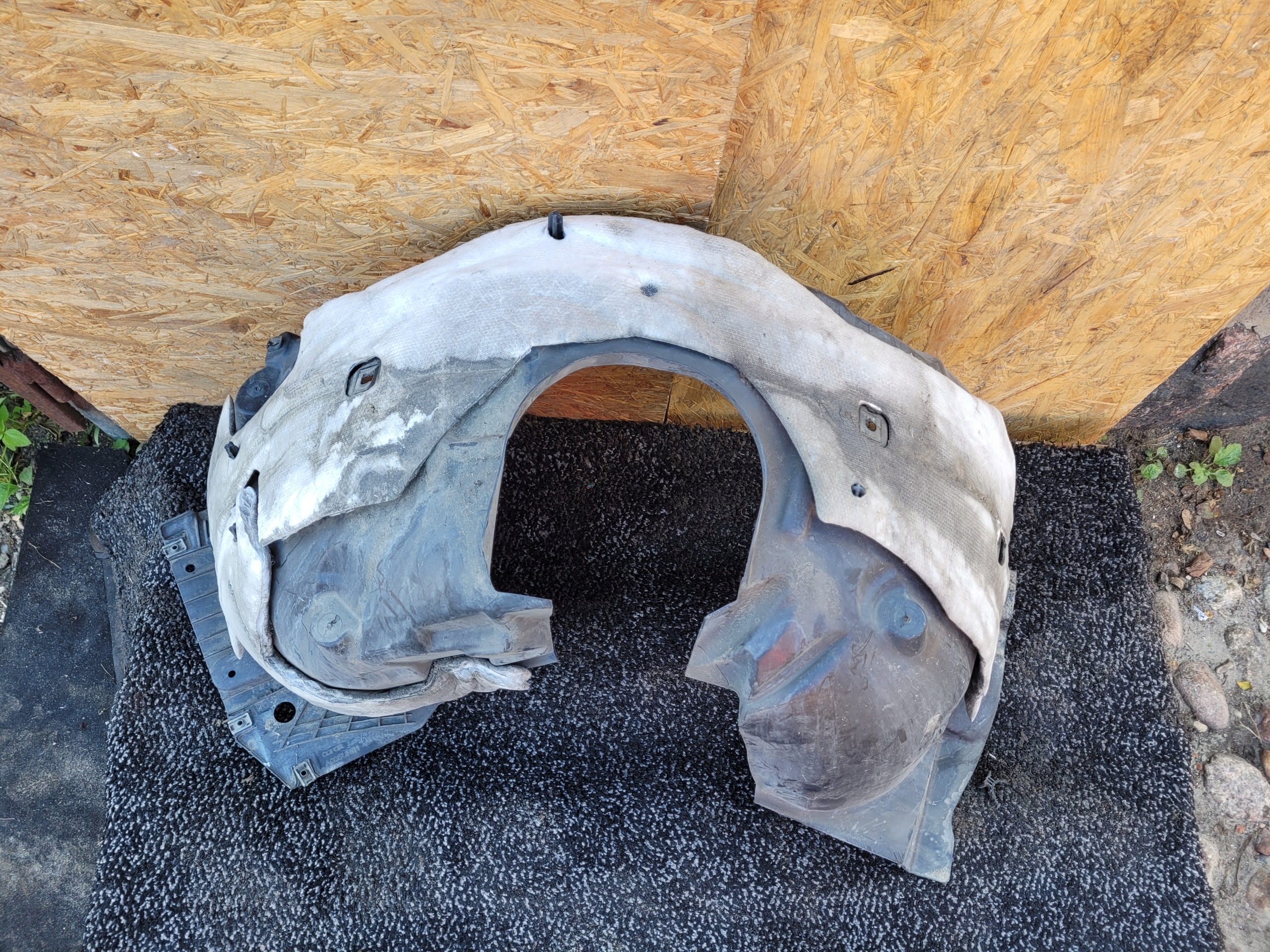 mudguard front front right PEUGEOT 208 II