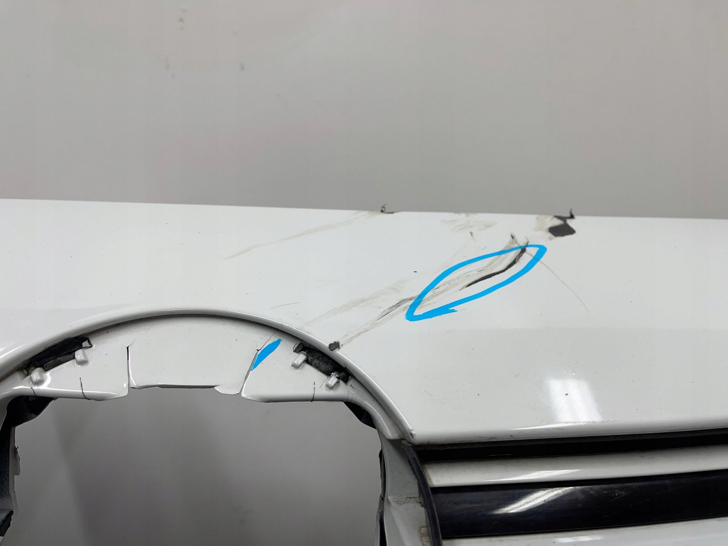 stoßstange vorne vorne Volkswagen ID.3 10A 19- PDC