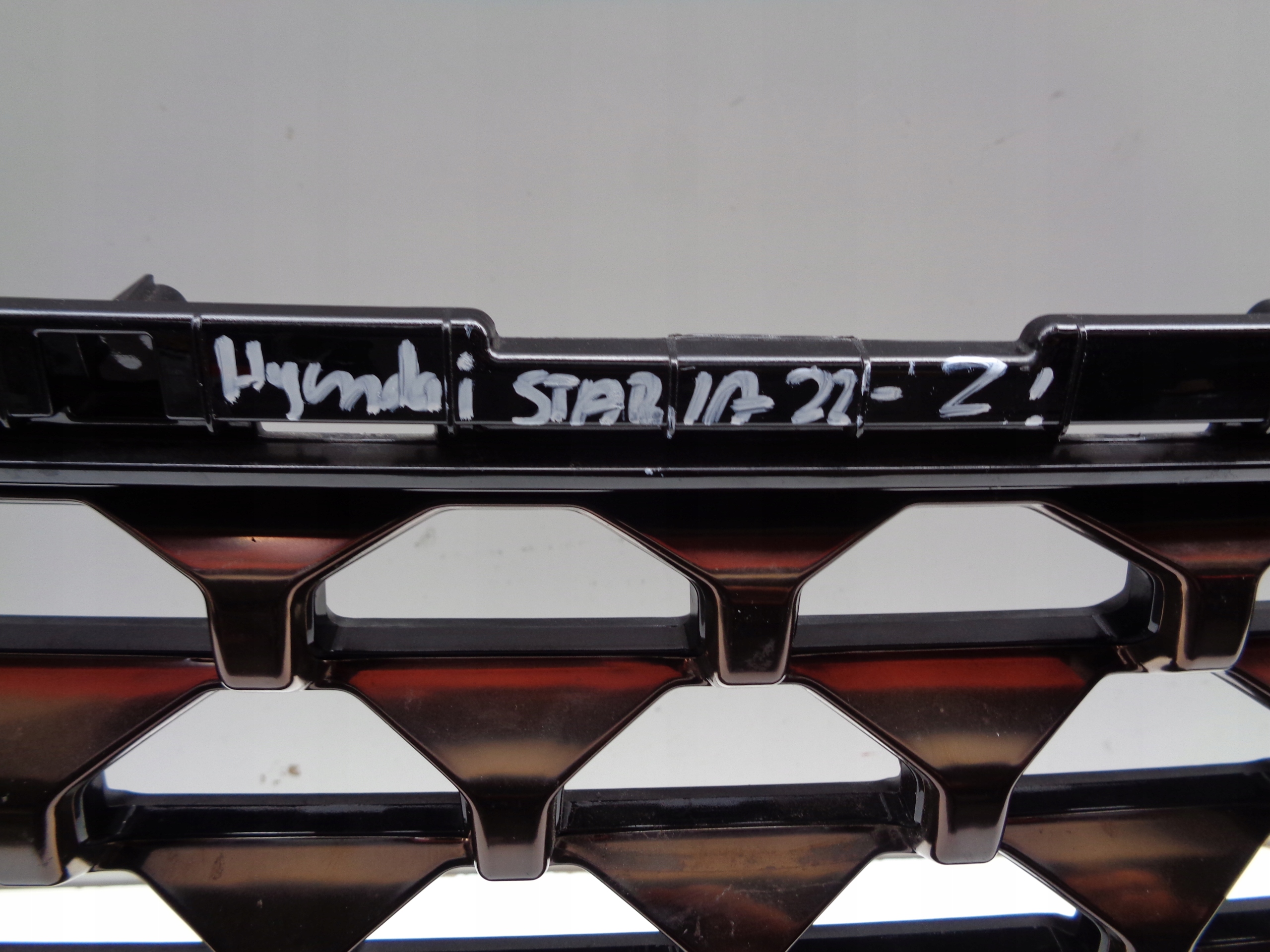 front PREKLADgrill grid HYUNDAI STARIA 23