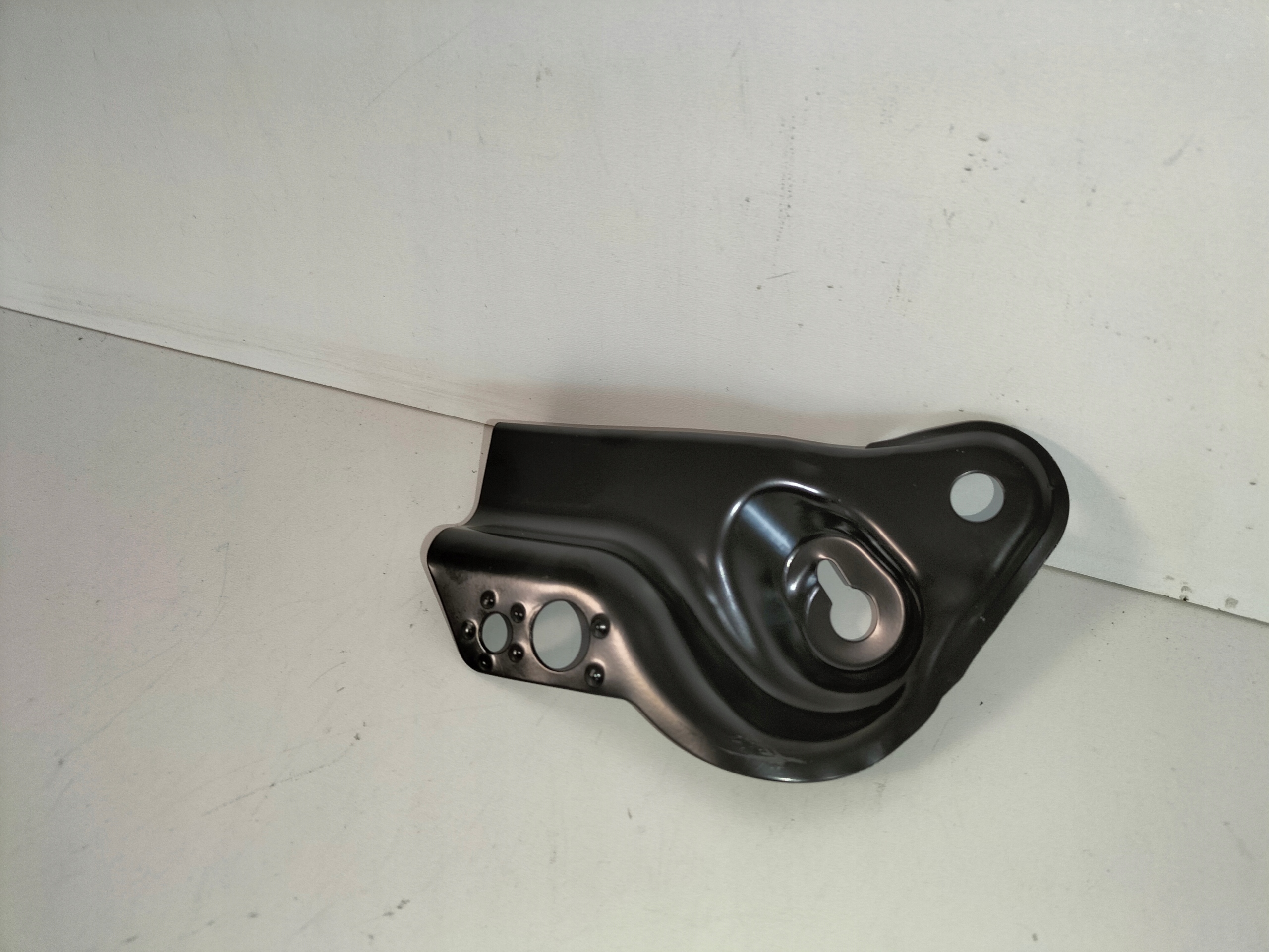 Console Support plaque Aile Avant Droite SKODA KODIAQ II 24