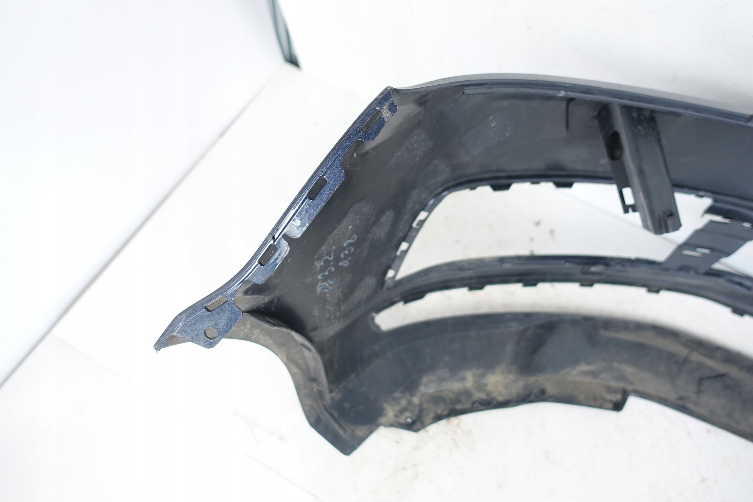 nárazník předek přední VW T6 MULTIVAN 7E5807221D