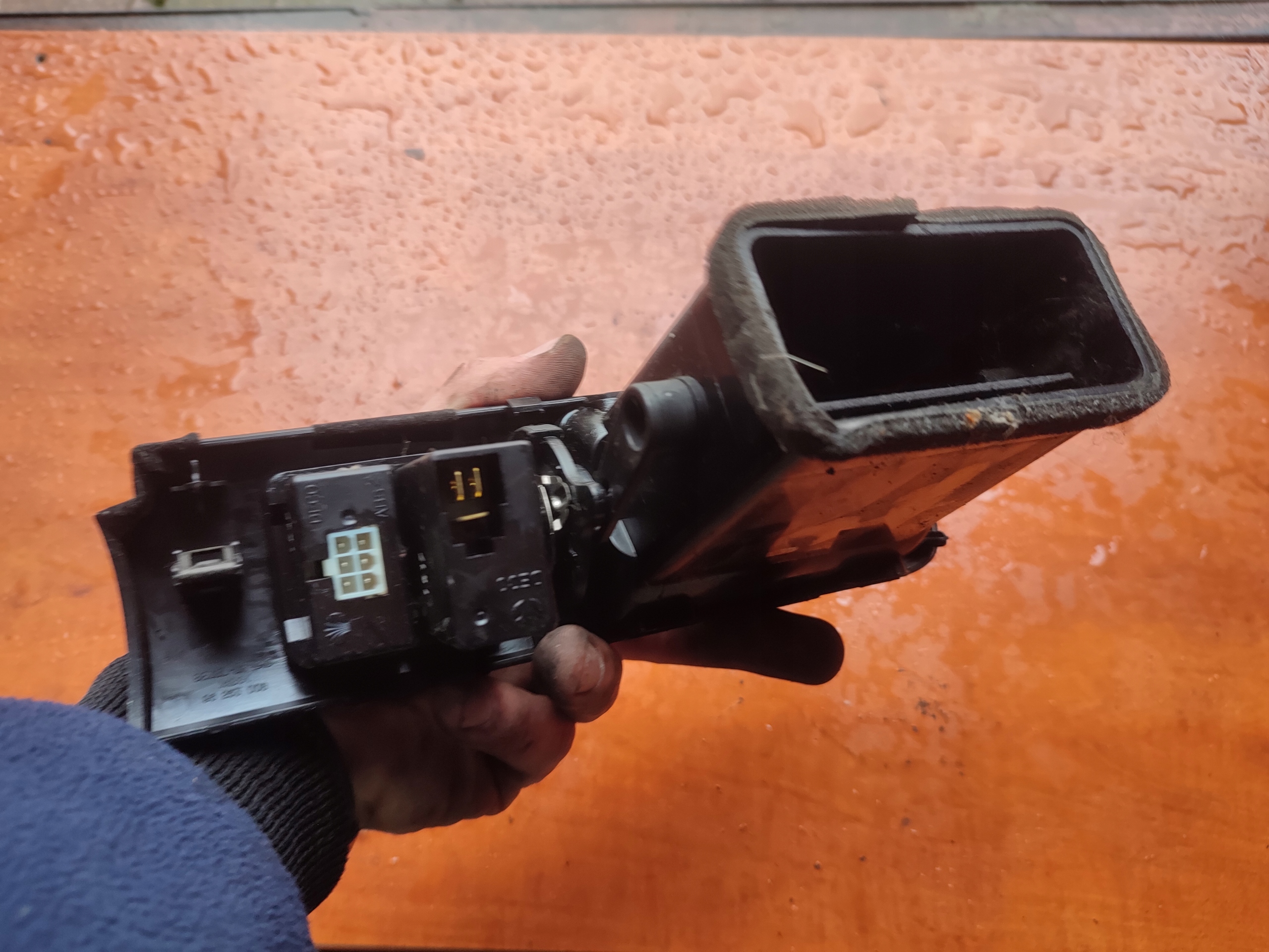 grid air conditioning devices Chevrolet Tacuma 96263008