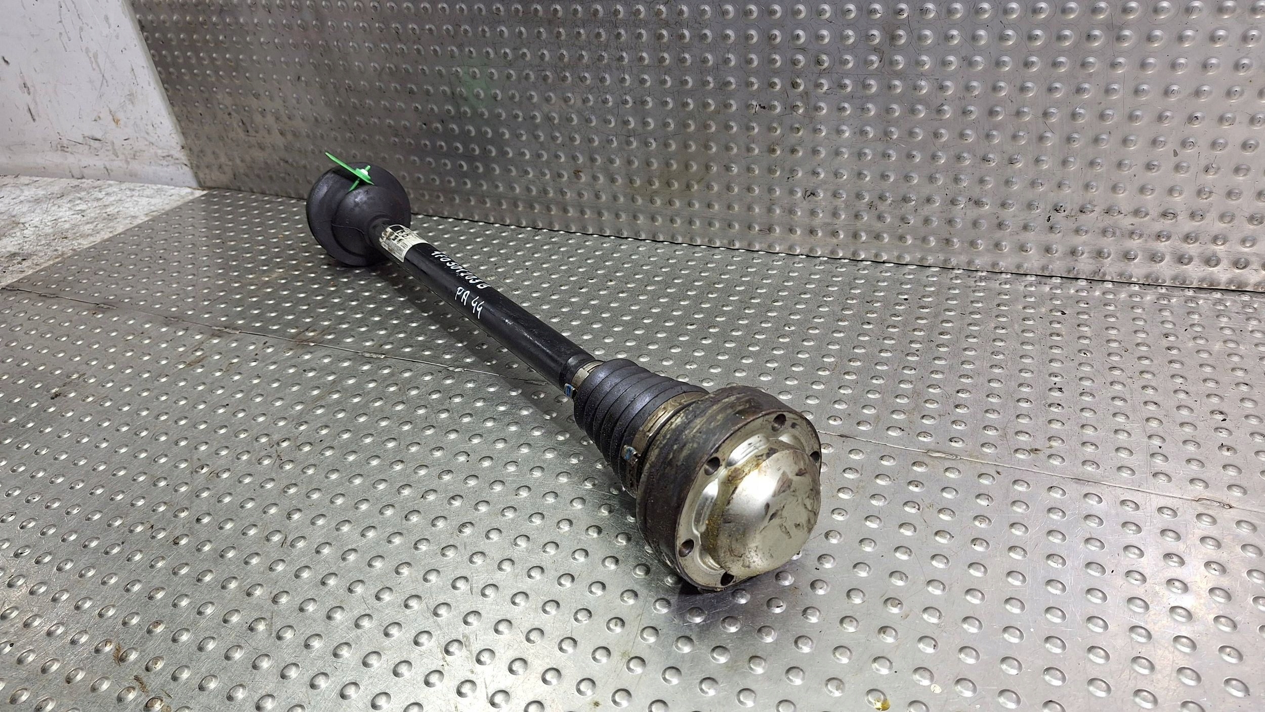 semi-axis left right rear part 4F0501203B AUDI A6 C6 3.0TDI QUATTRO