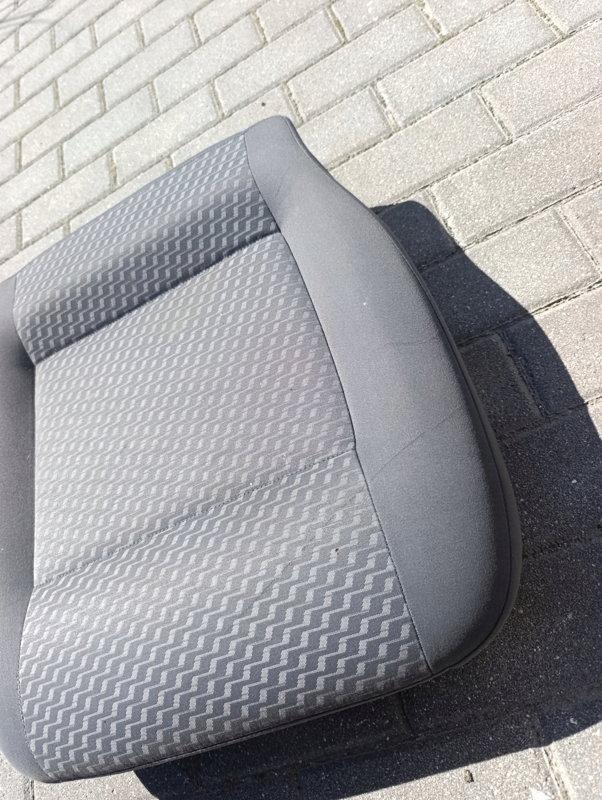 VW T5 SIEDZISKO SITZ KIEROWCA/ PASAZER/ Sitz POJ. KOZIOLEK TASAMO