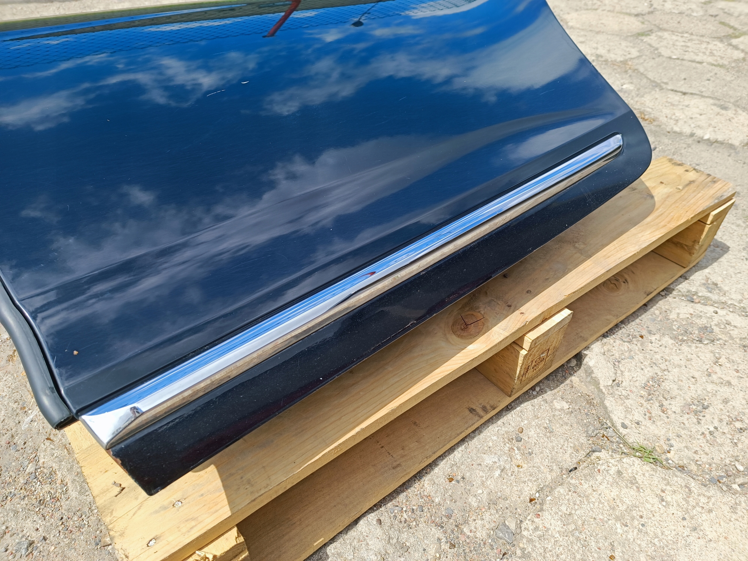 door rear part rear. left complete Lincoln Continental 2017