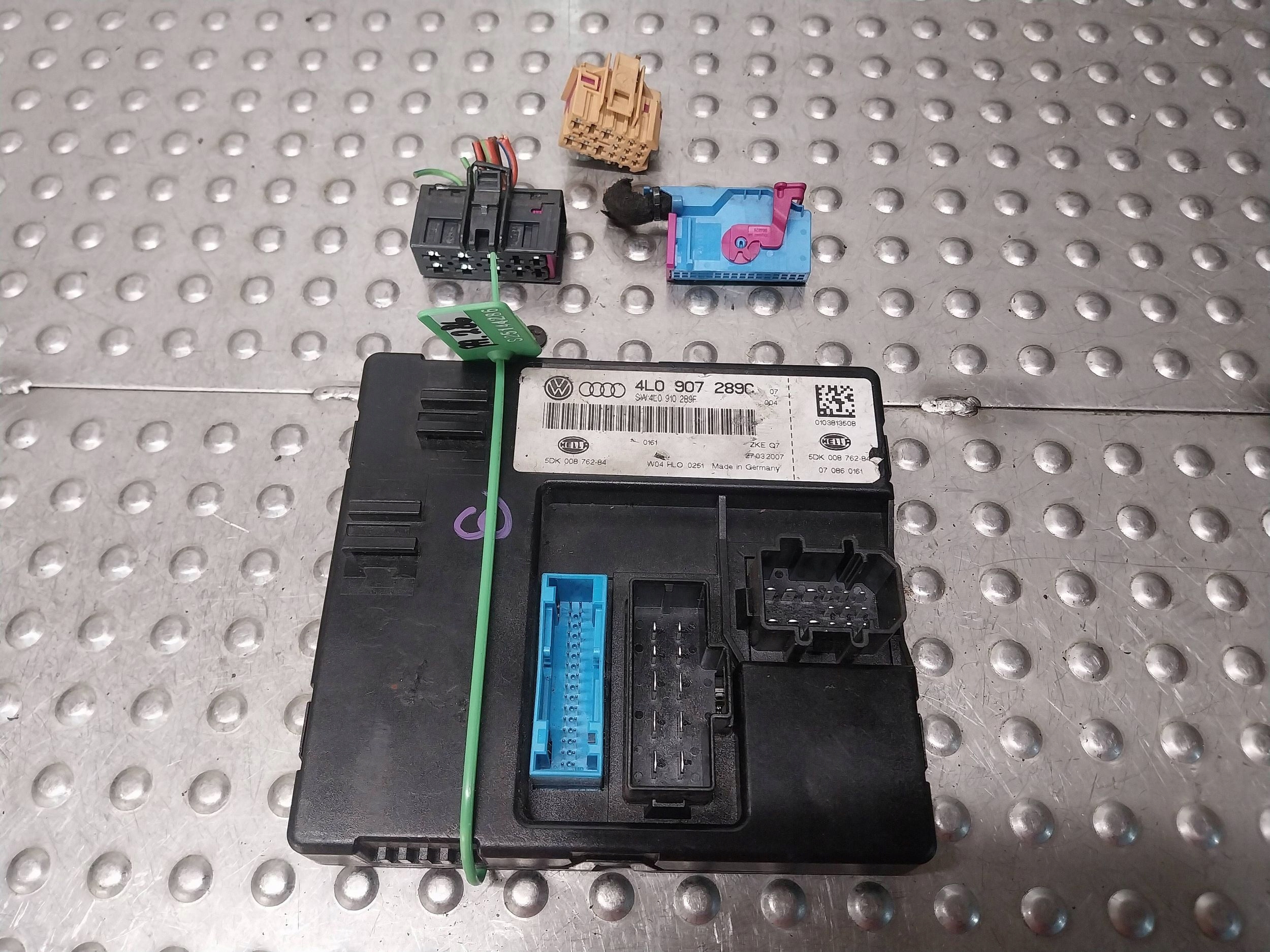 module control unit KOMFORTU 4L0907289C AUDI Q7 4L