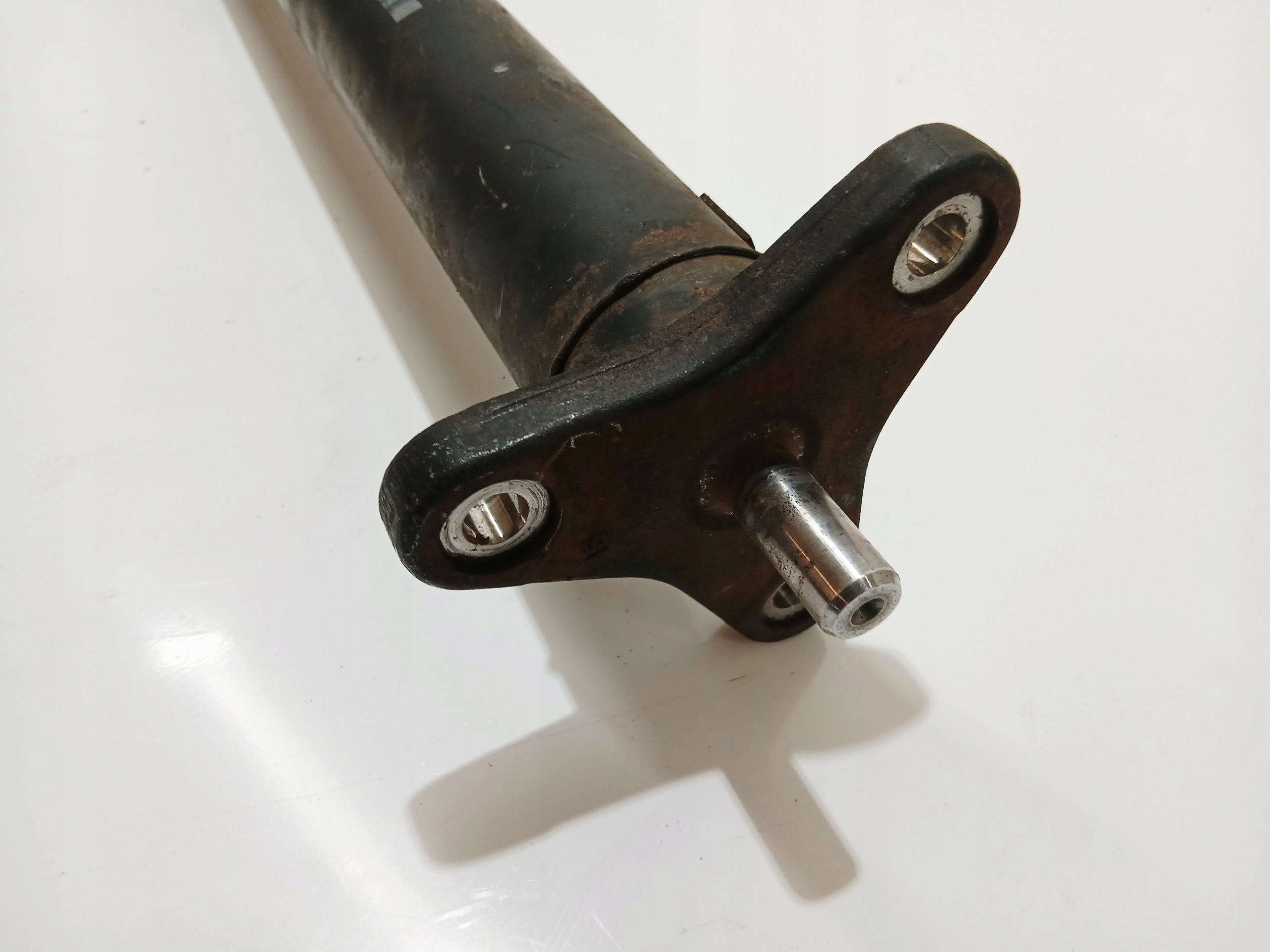 cardan BMW 5 F10 2.0D AUTOMAT 7614663