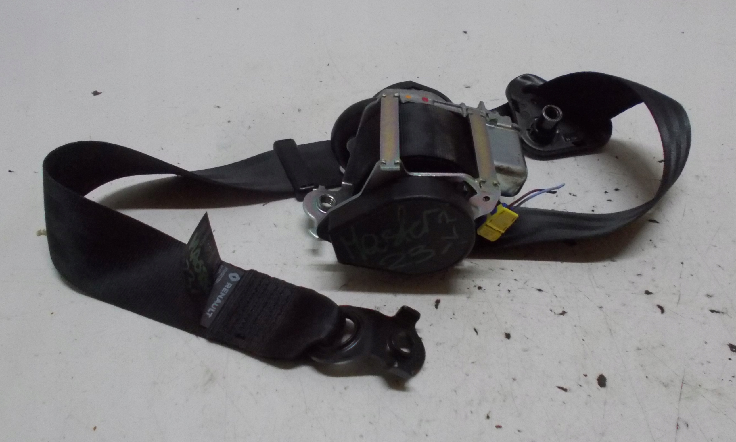 RENAULT MASTER III tension belt safety left front front 868859700R