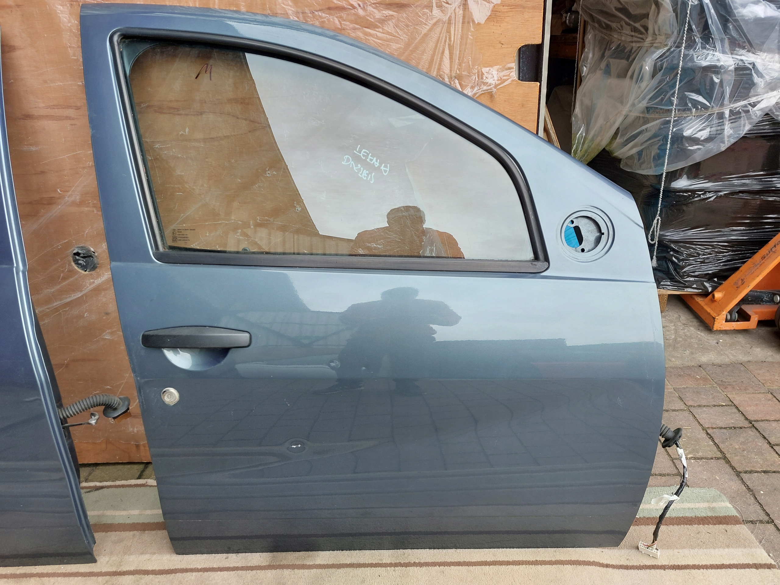 door right front rear part DACIA DUSTER and 12r TEFAA