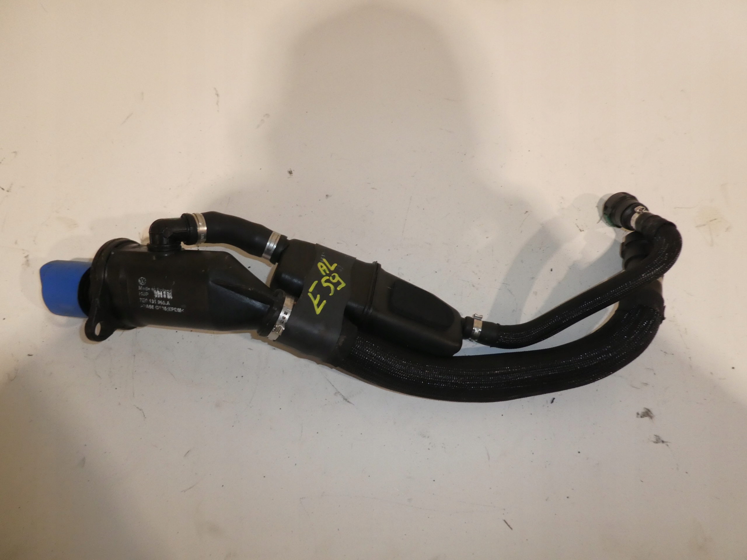 TANKKLAPPE ADBLUE VW T6 7E0131965A
