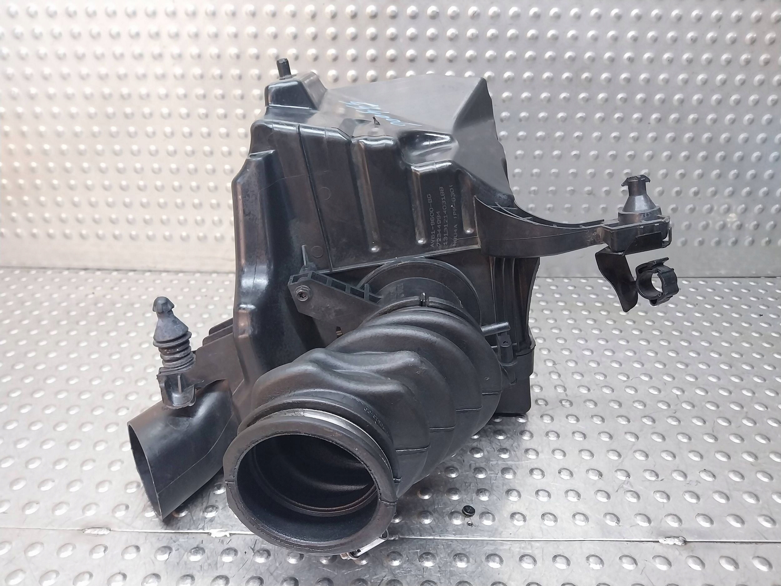 Gehäuse filter luft AV61-9600-BG FORD C-MAX MK2 FOCUS MK3