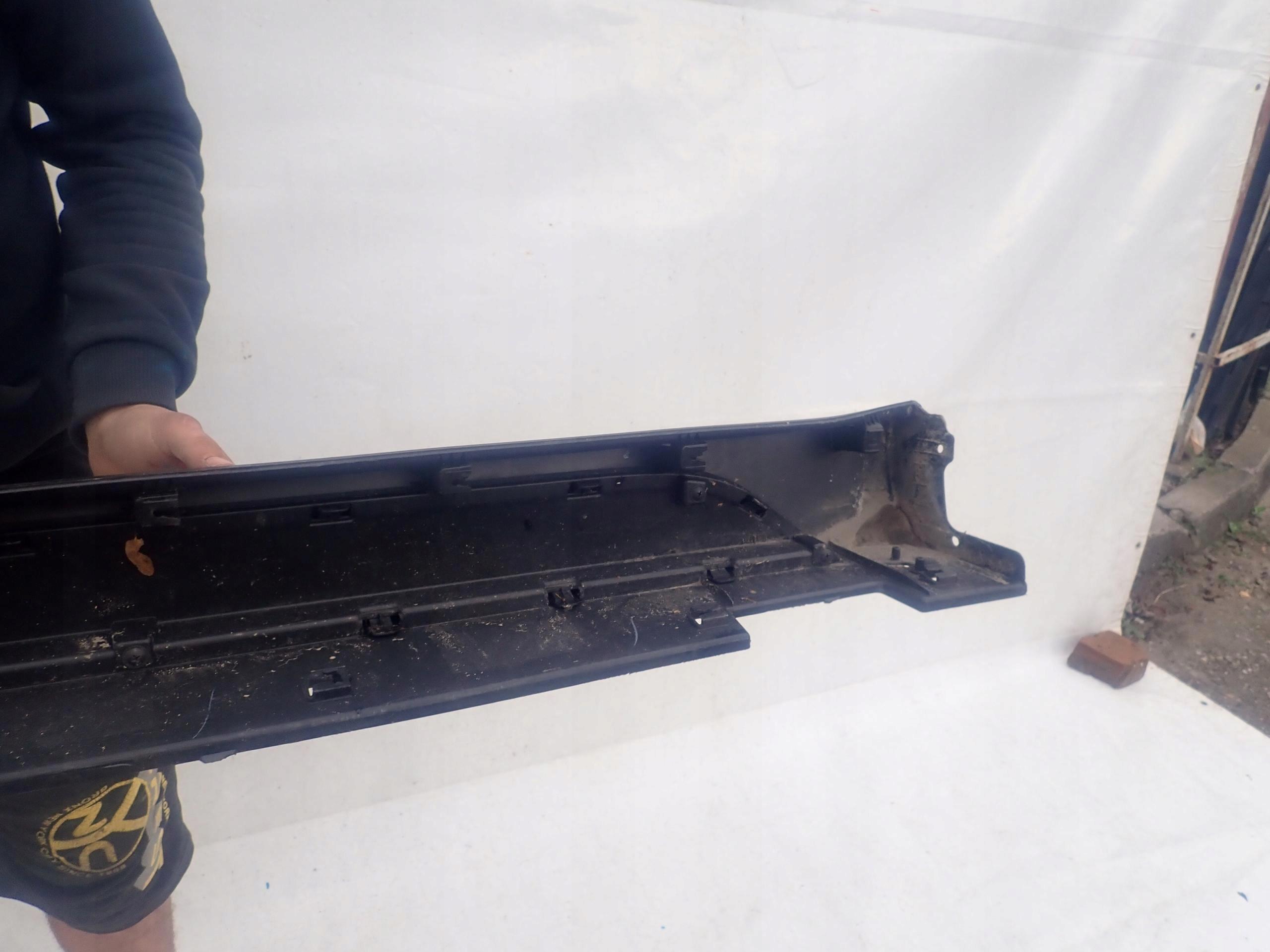 HYUNDAI TUCSON III 15- threshold right moulding threshold