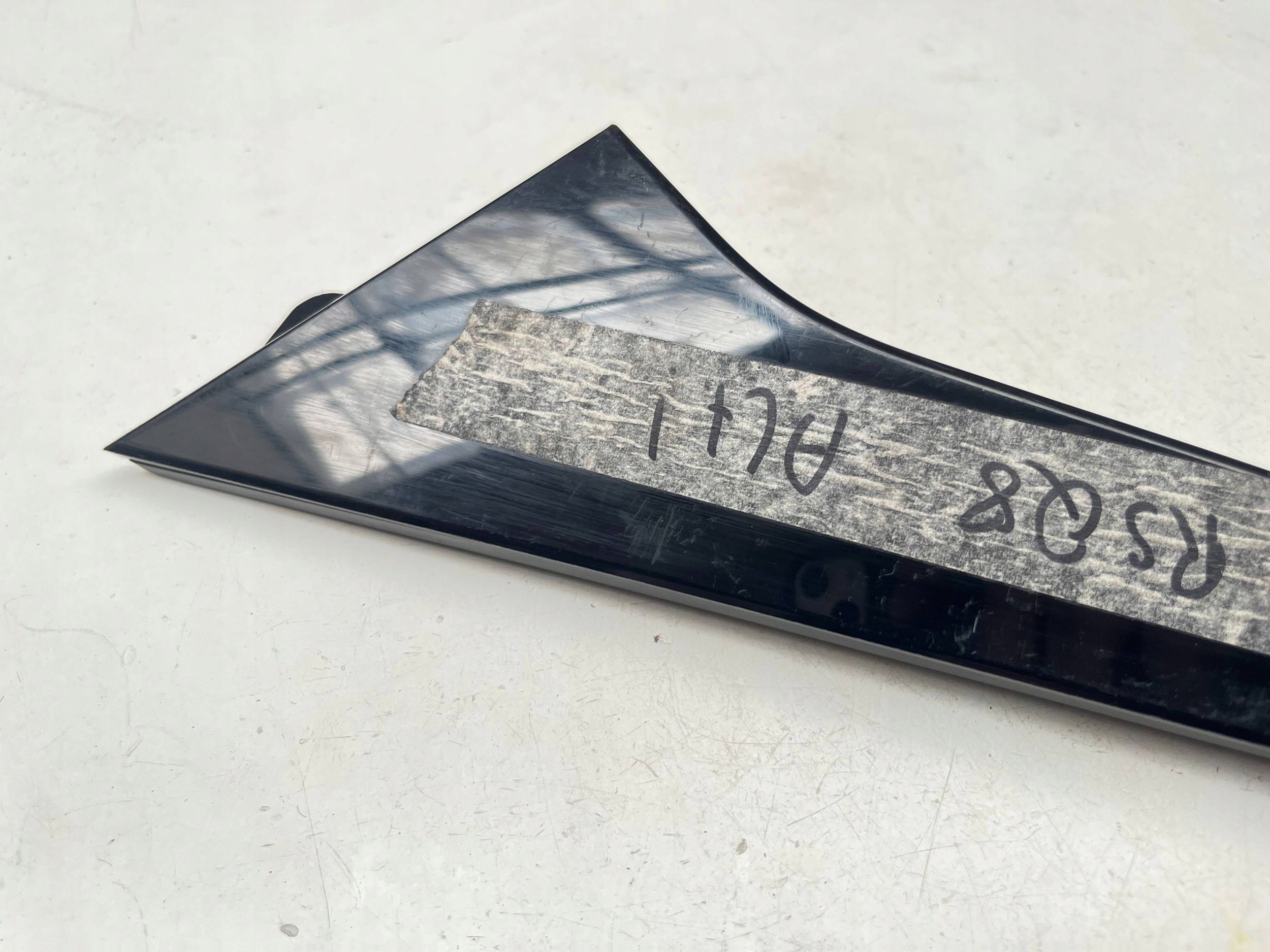 AUDI Q8 4M8 left moulding windows bonnet rear part SPOILER 4M8854871 !J