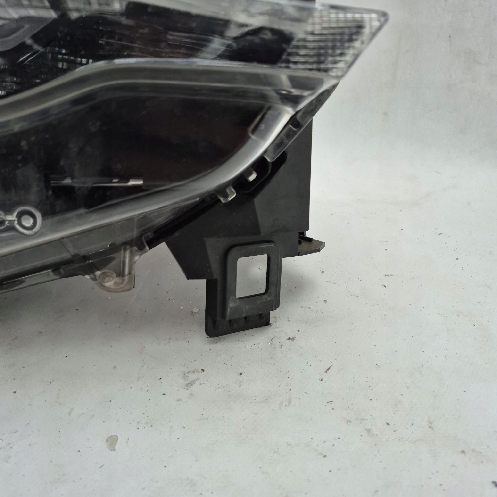 MAZDA CX-5 II 2 17- light right front front FULL LED KB8N51030