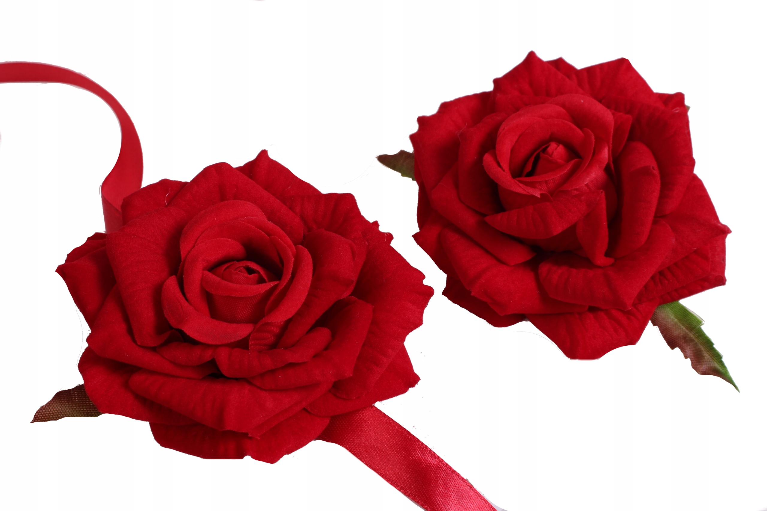 Kotylion przypinka róża welur czerwona studniówka