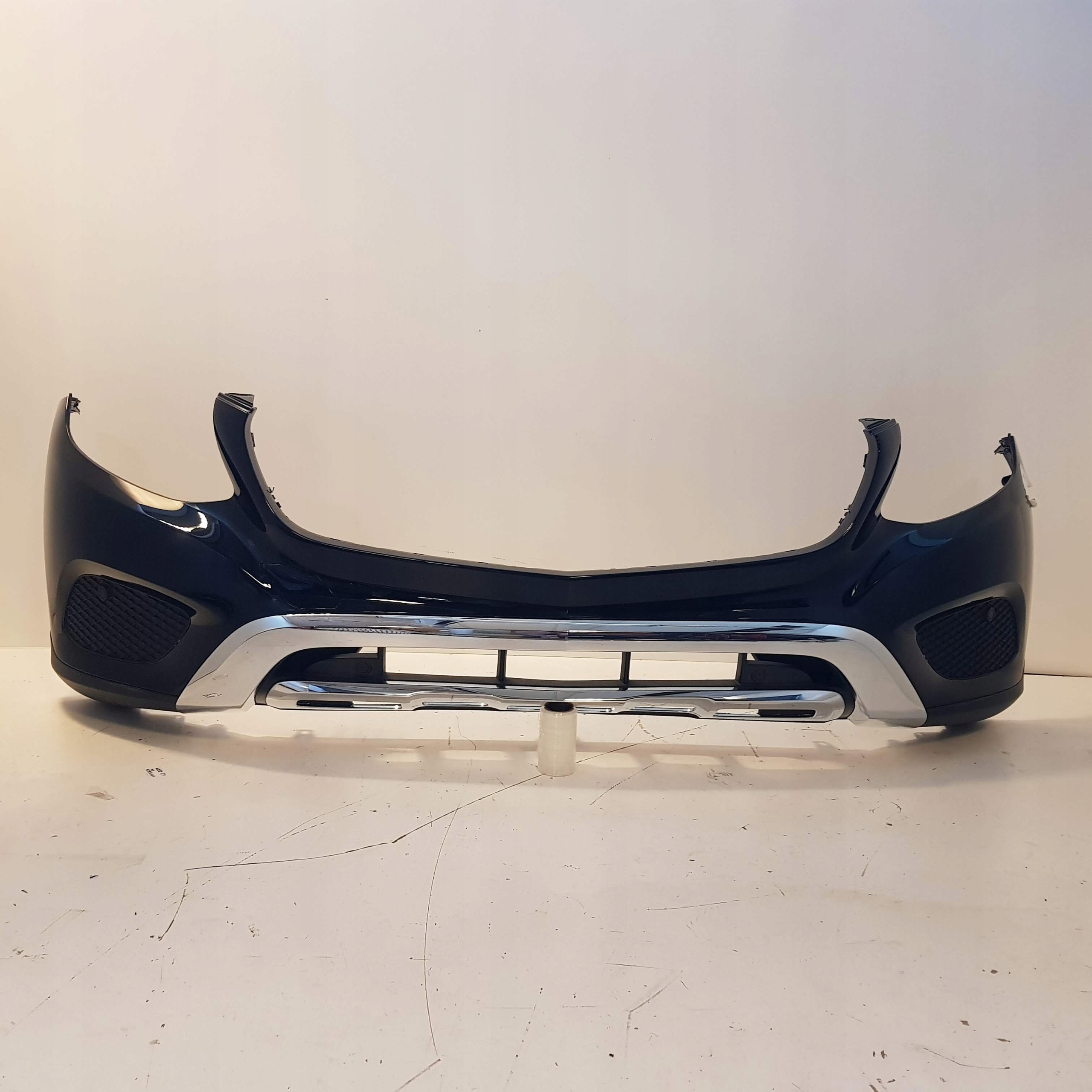 MERCEDES GLC 253 ZDERZAK PRZÓD NOWY K; 040