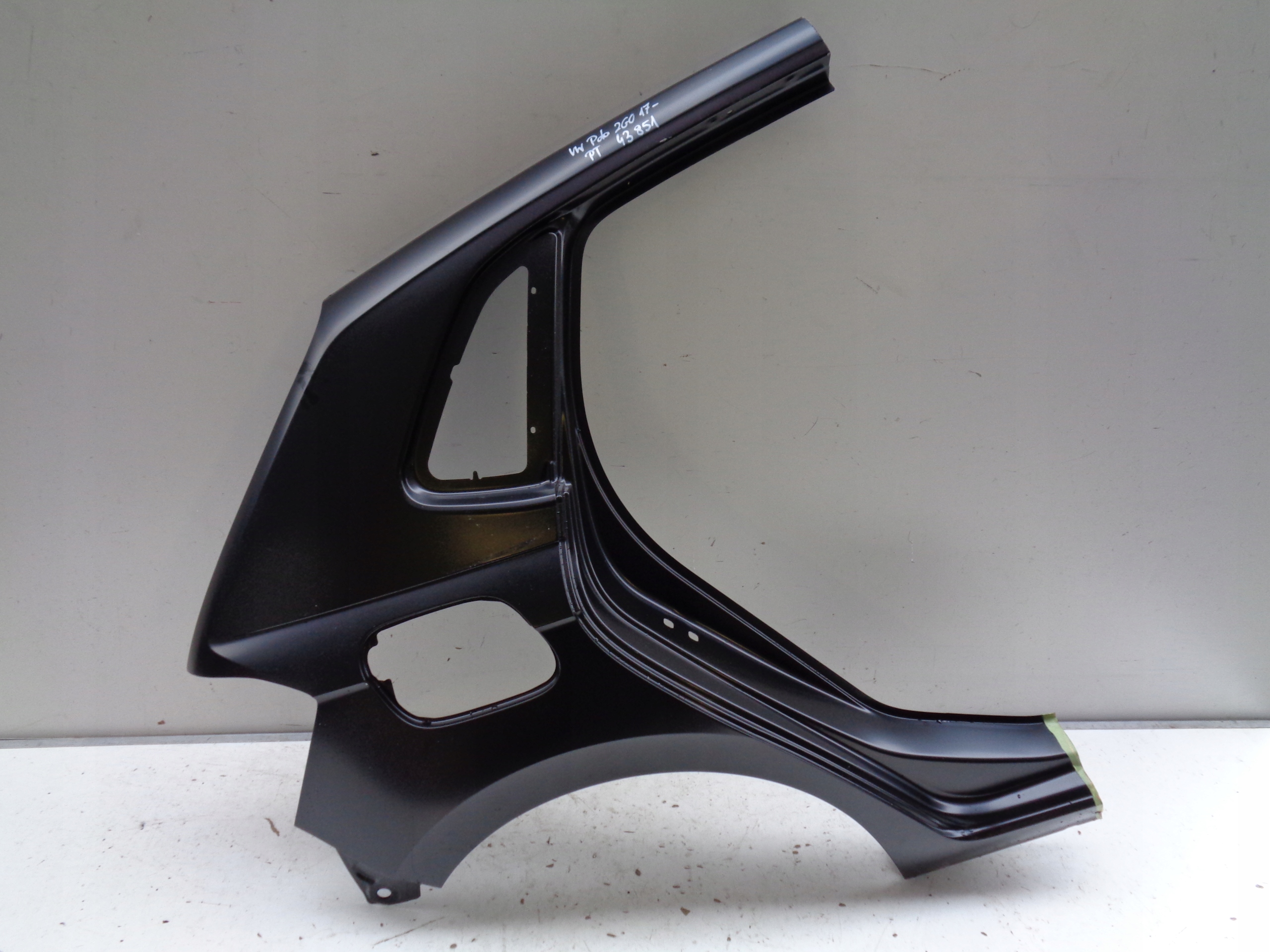 parafango Destra posteriore VW POLO 2G 2G0 17- NR 43851