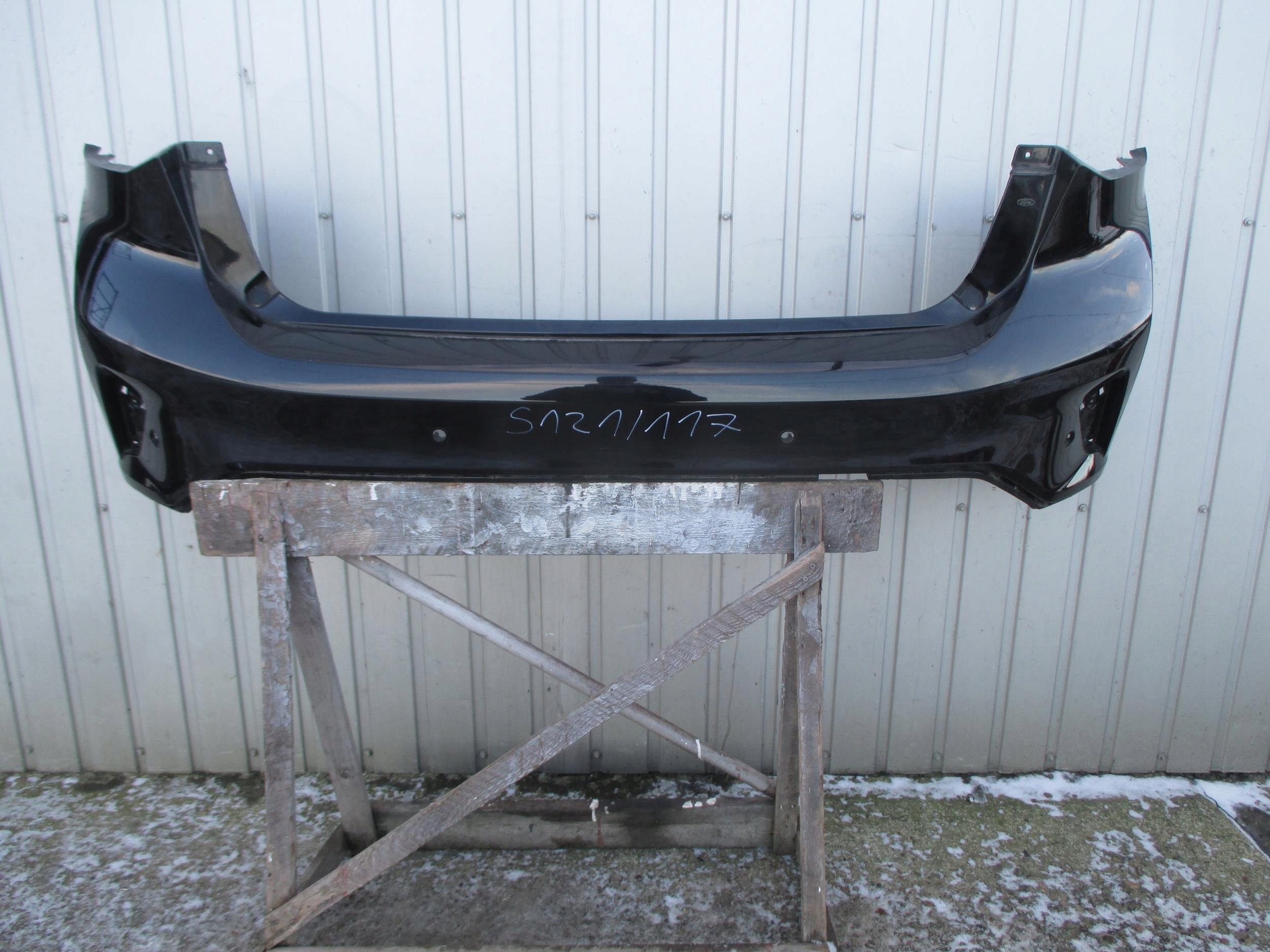 FORD FOCUS MK4 IV HB 18- ZDERZAK TYŁ JX7B-17906-A1