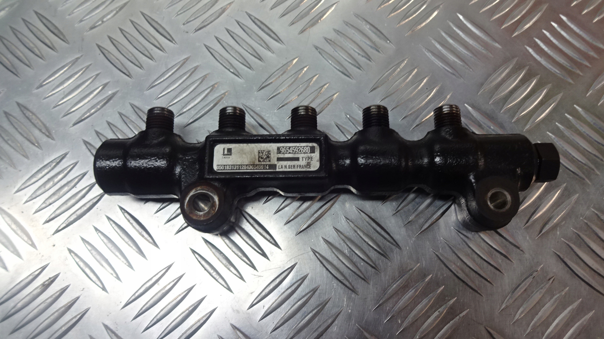 LISTWA WTRYSKOWA FORD C-MAX I 9654592680