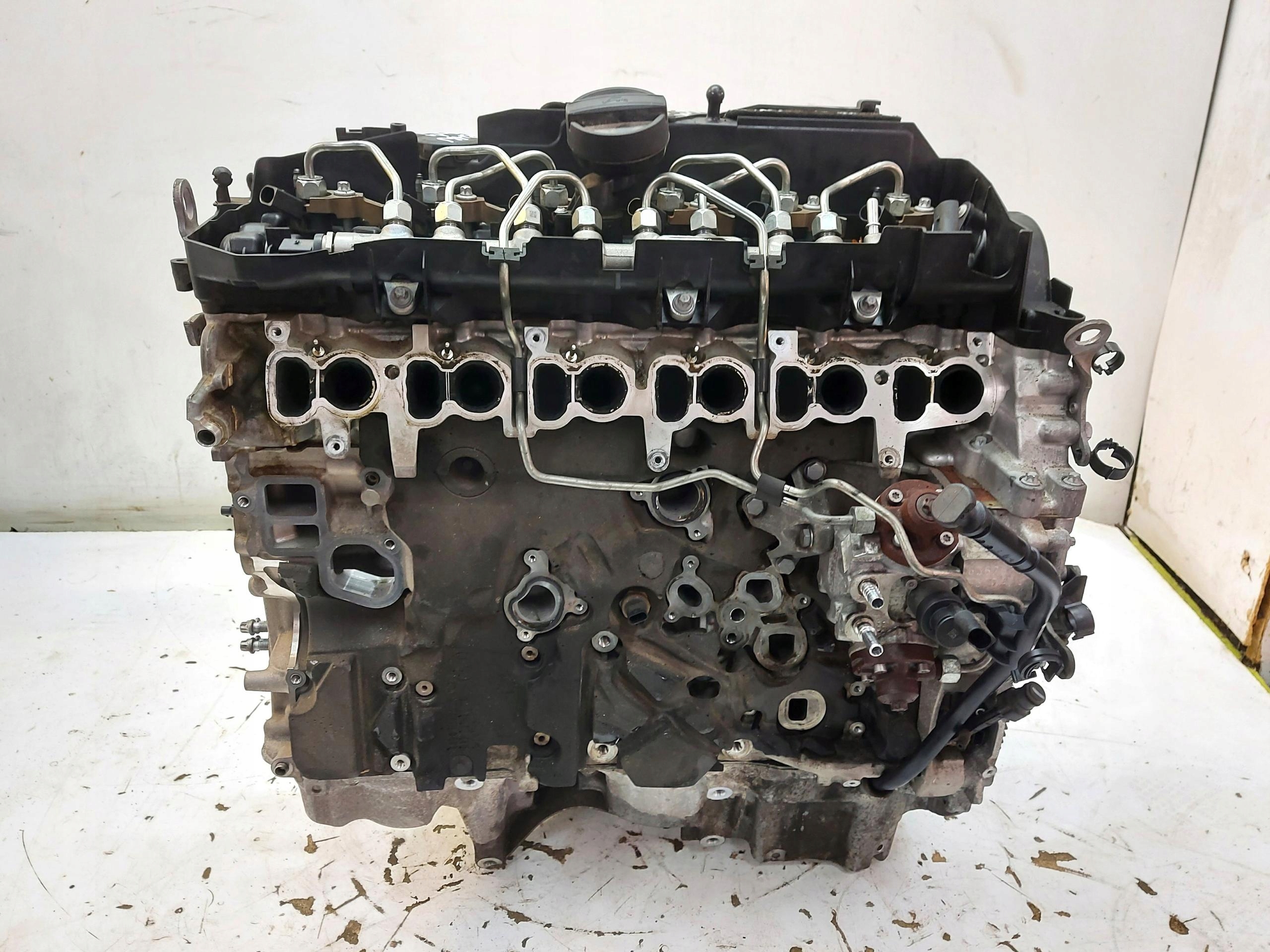 BMW G05 X5 3.0d 2019r engine: 3.0 B57D30A 265KM sprawny complete nozzles