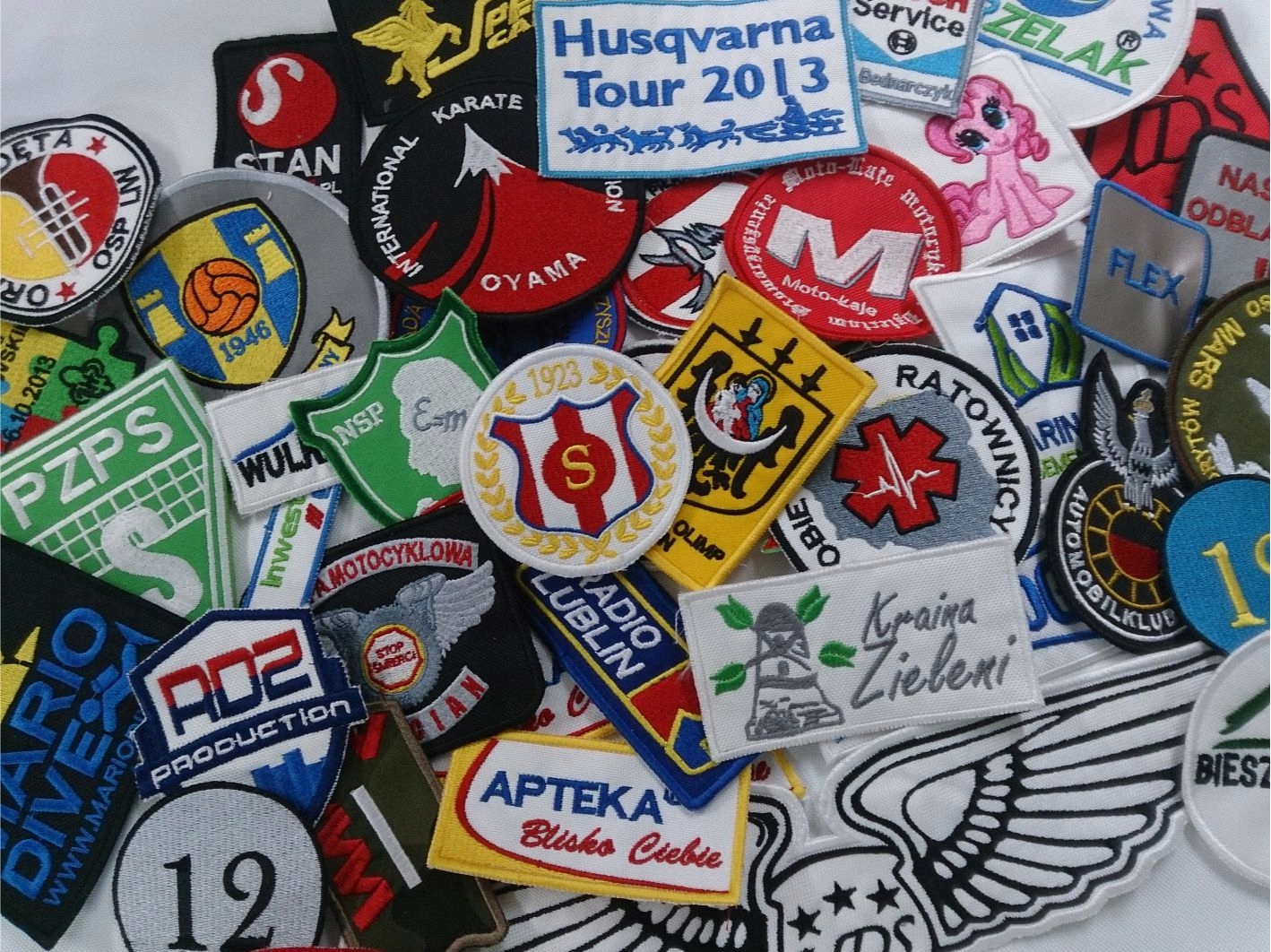 Нашивки нашивка-вышивка-бесплатный дизайн max.20-25см