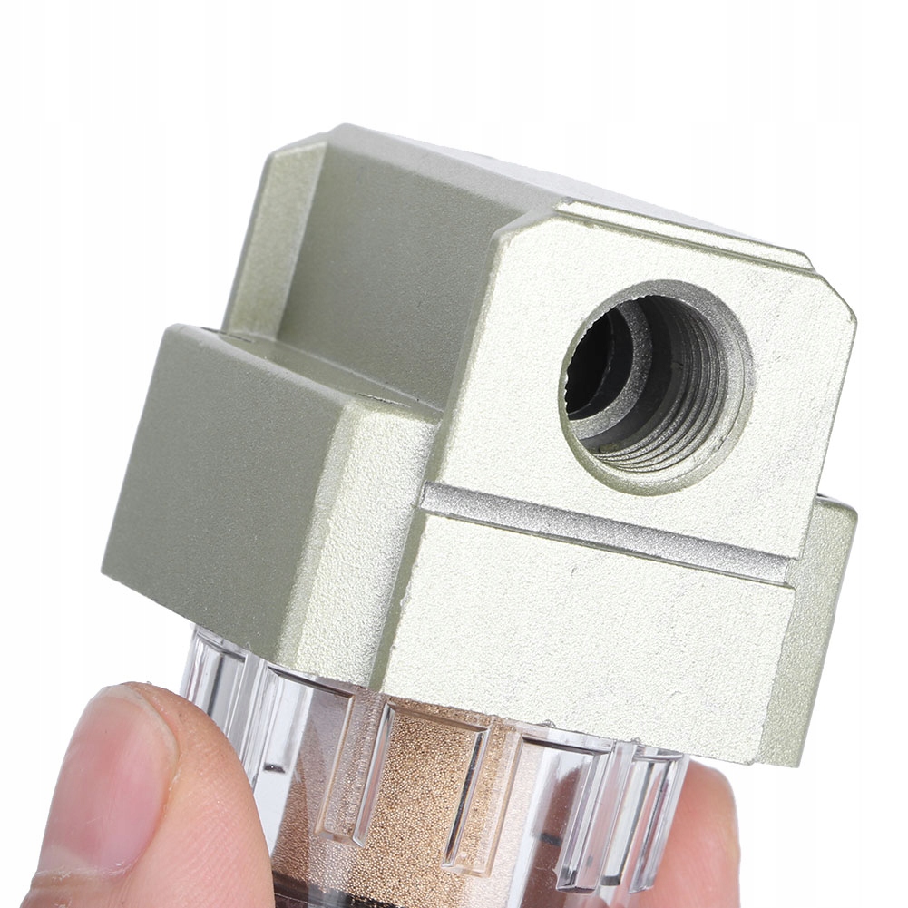 SAMOCHODOWY UNIWERSALNY SEPARATOR OLEJU Producent bez marki