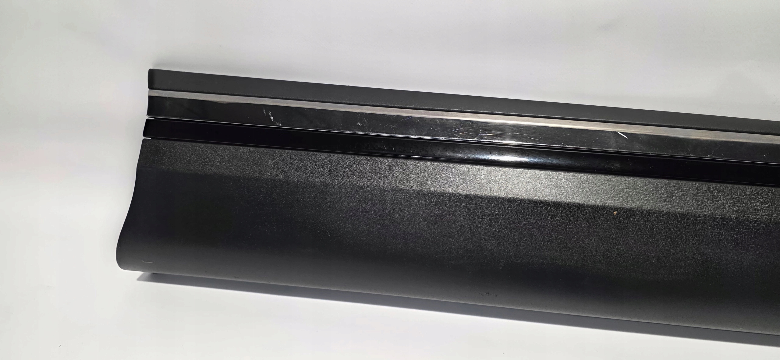 moulding door right front RENAULT ARKANA 19- original 801869320R